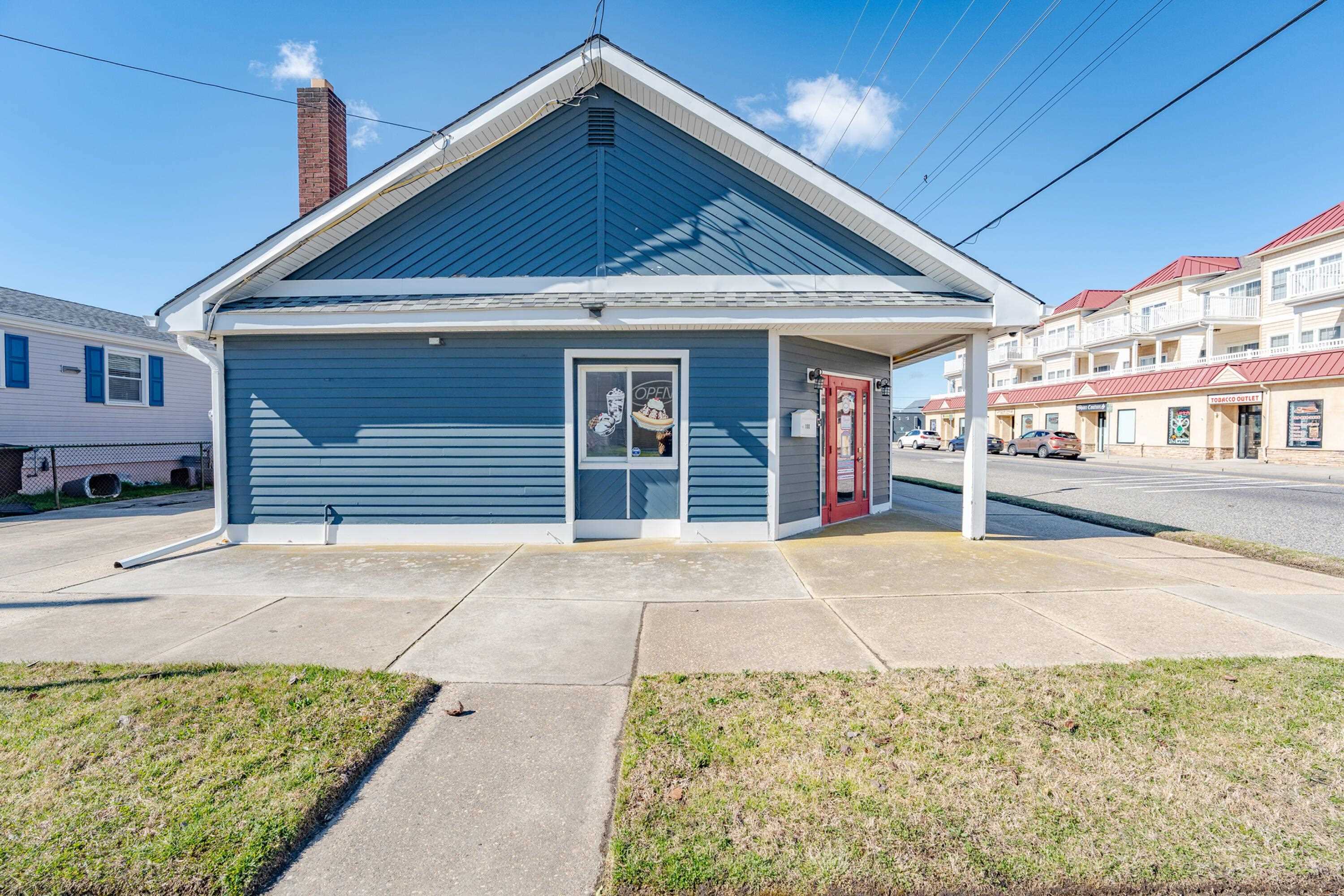 100 E 6th Avenue