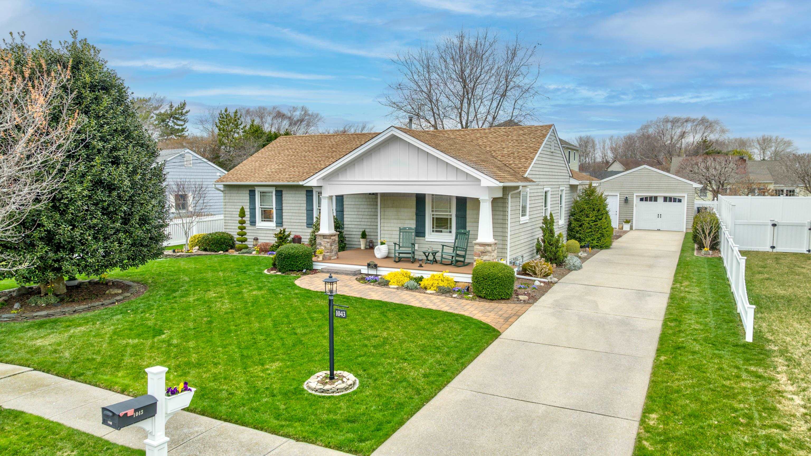 1043 Virginia Avenue, Cape May, NJ 08204