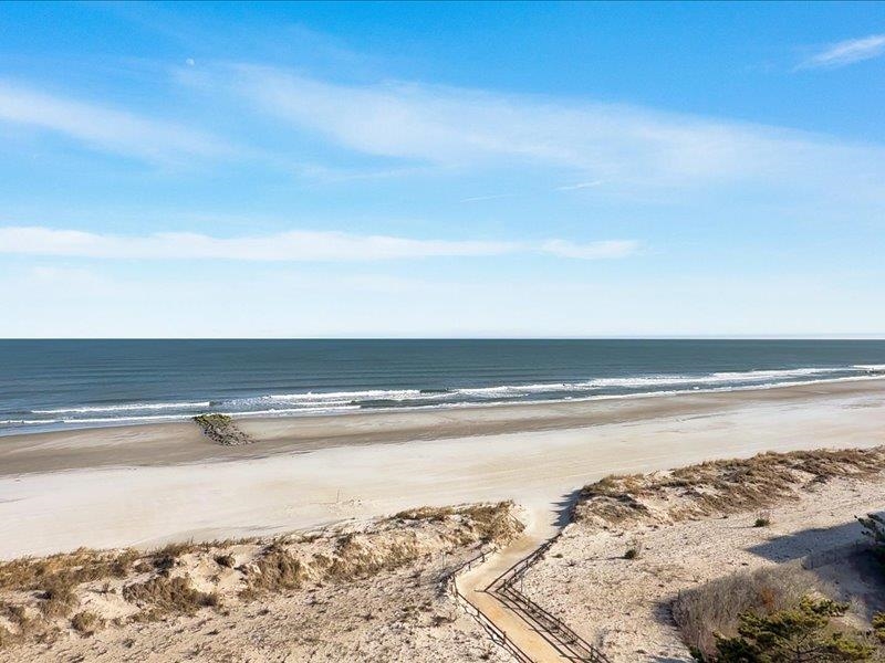 3500 Boardwalk
