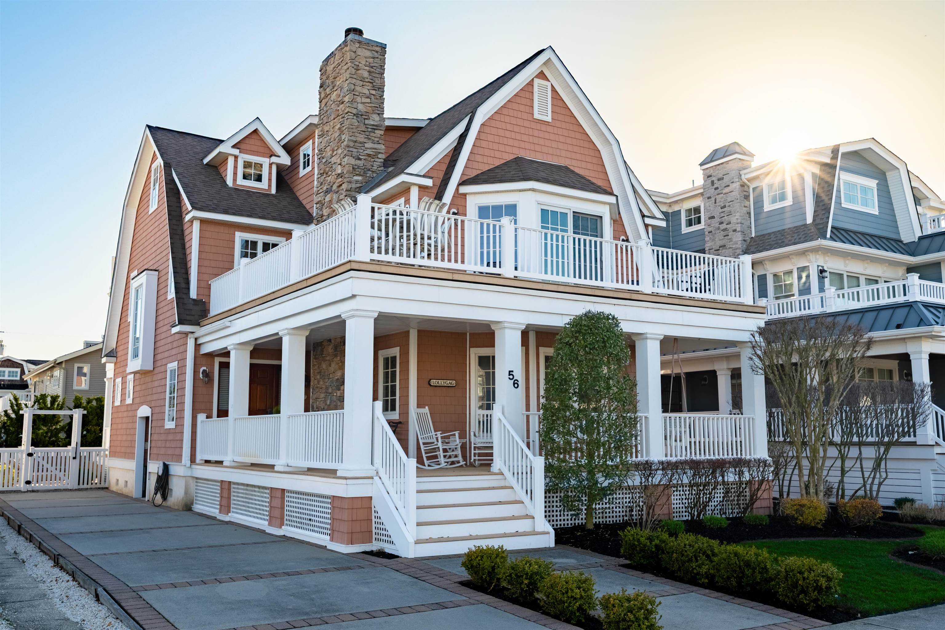 56 E 22nd Street - Avalon