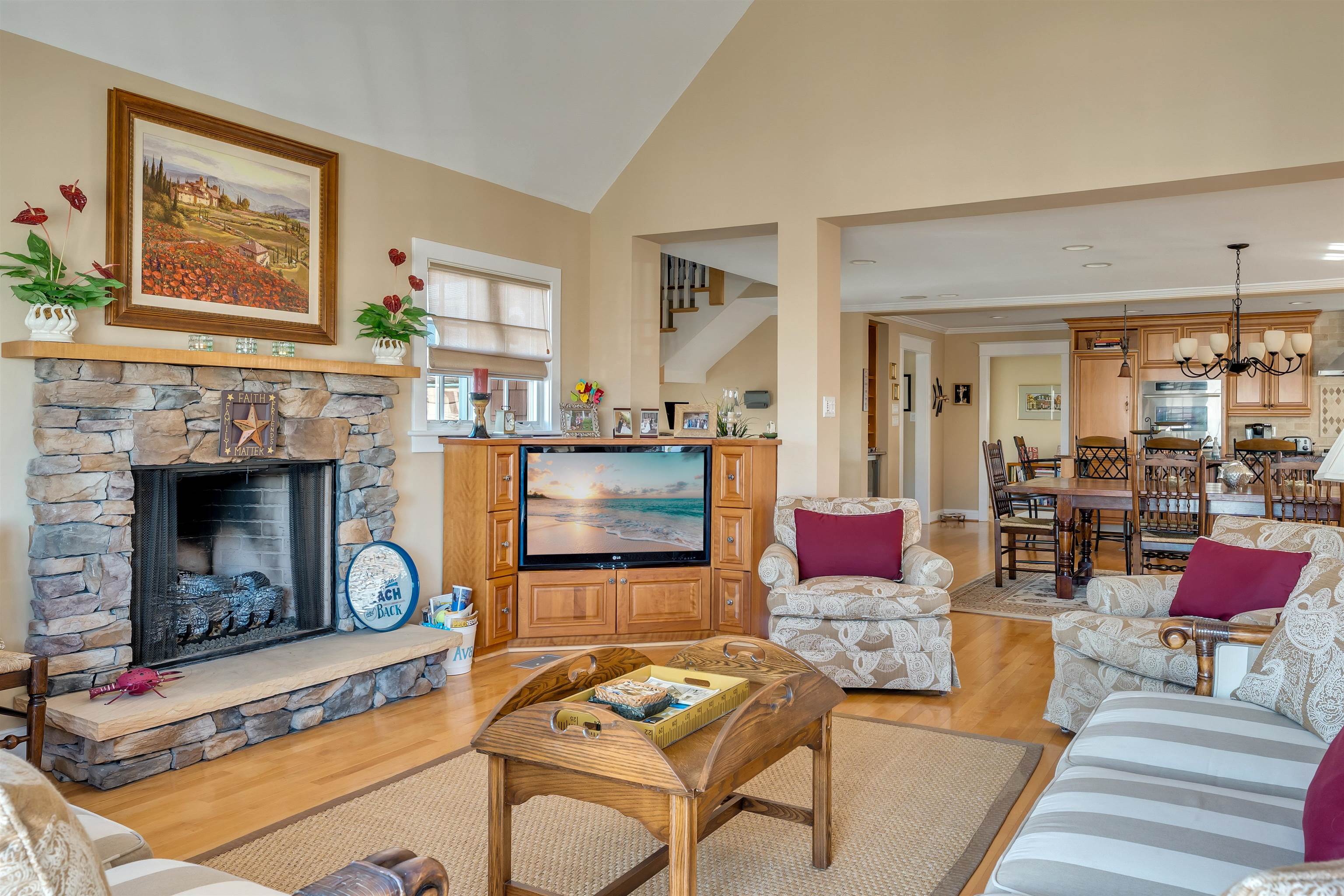 56 E 22nd Street - Picture 13