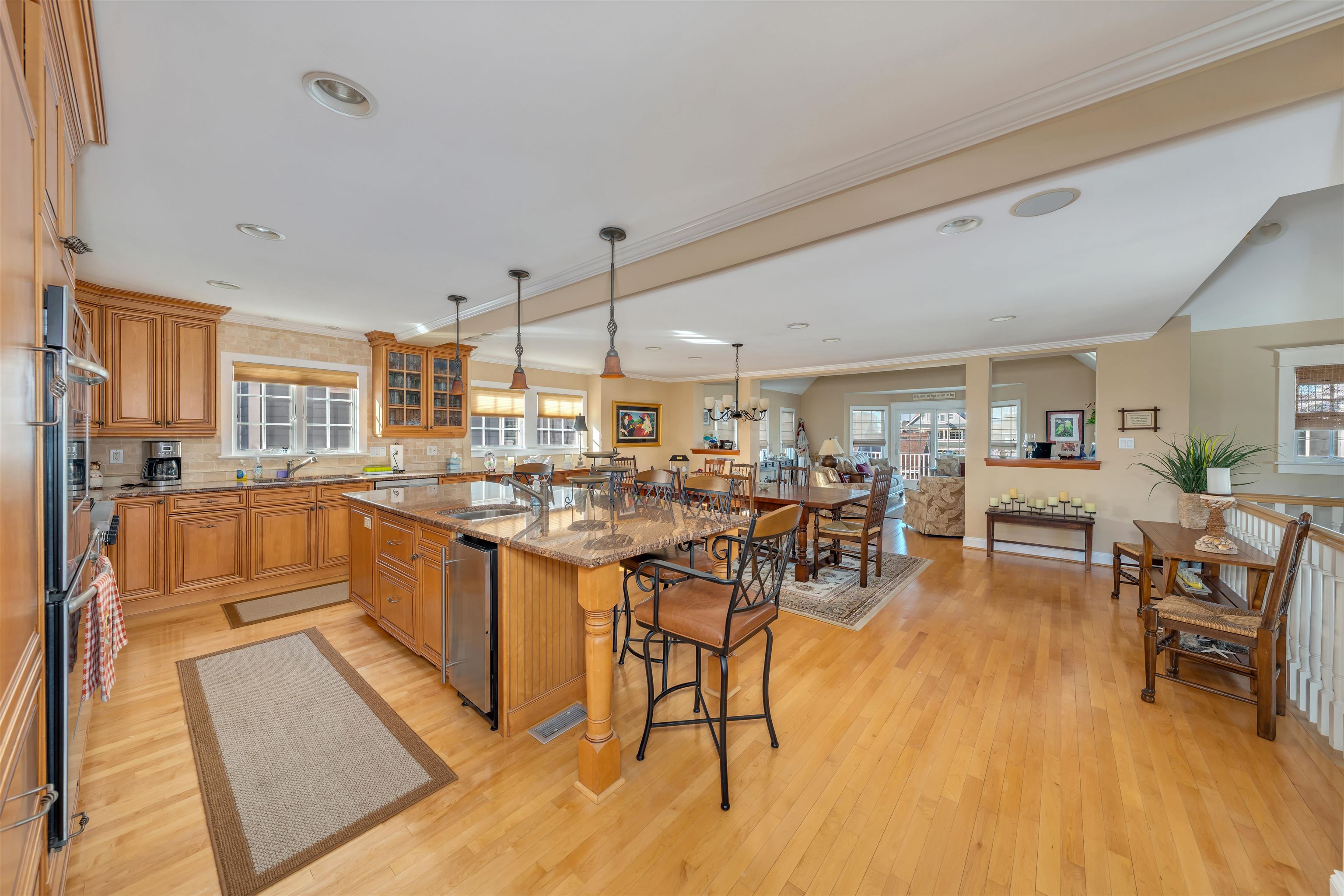 56 E 22nd Street - Picture 17