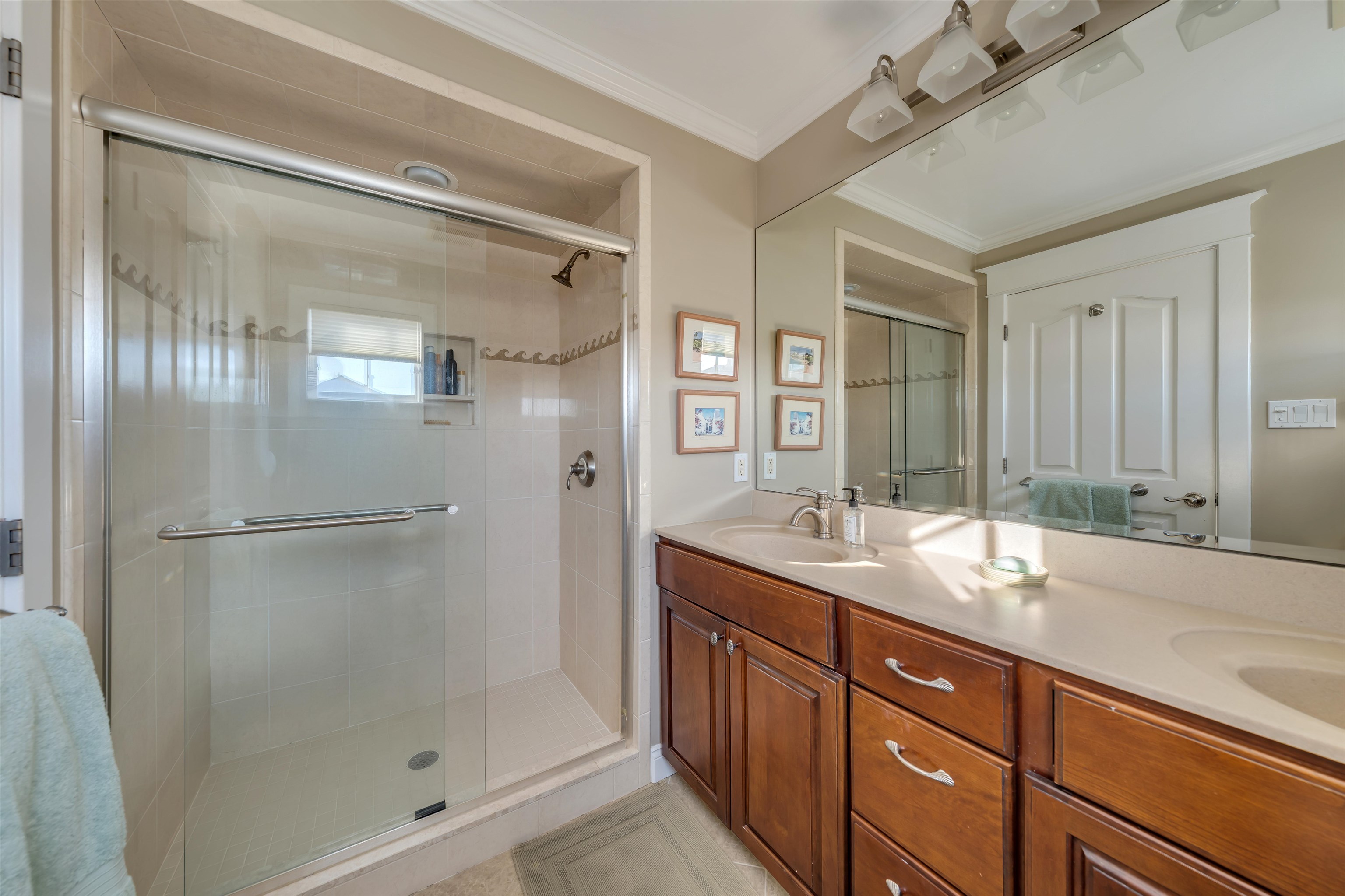 56 E 22nd Street - Picture 19