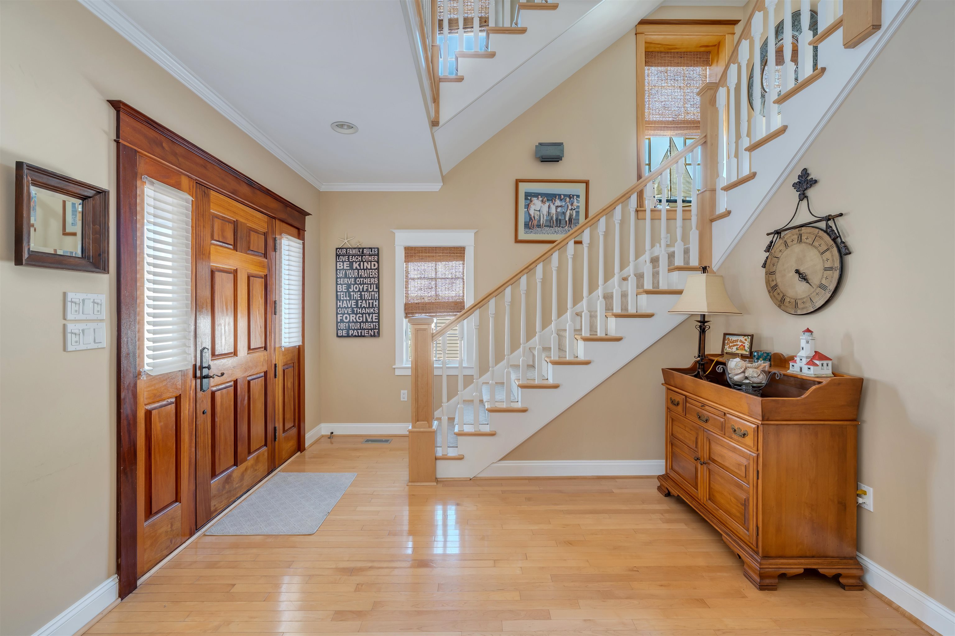 56 E 22nd Street - Picture 4