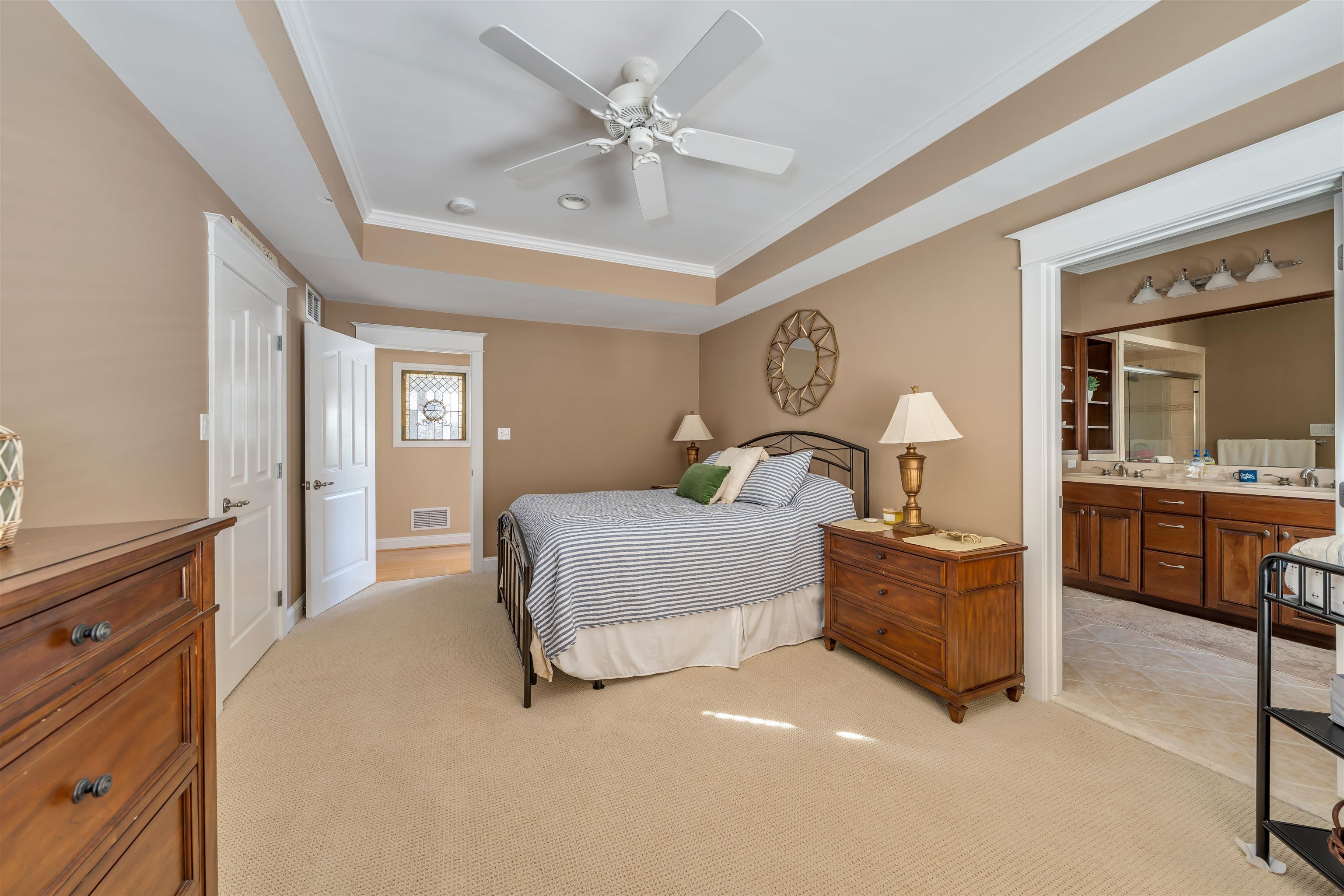 56 E 22nd Street - Picture 8