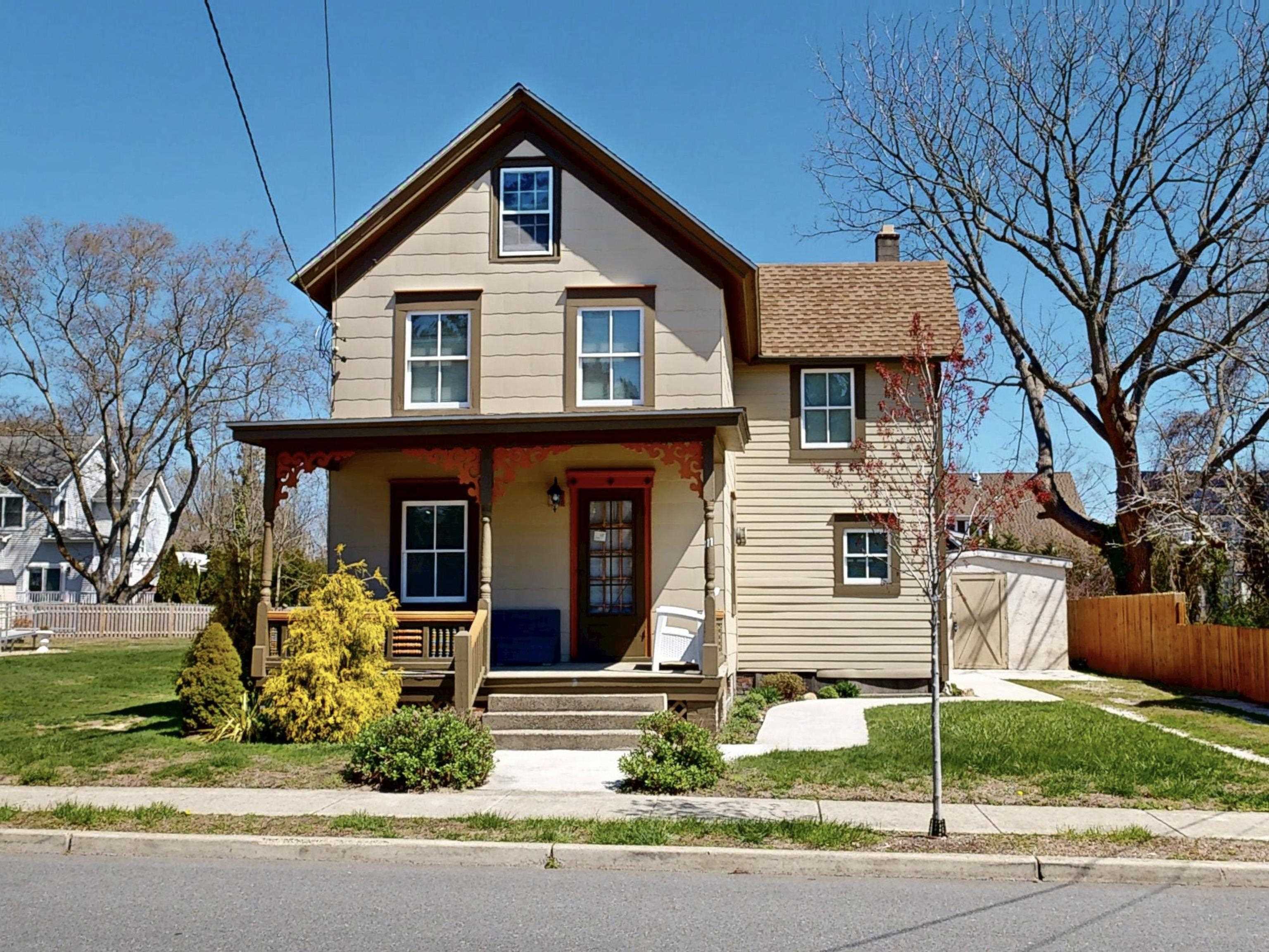 111 Leaming Avenue, West Cape May, NJ 08204