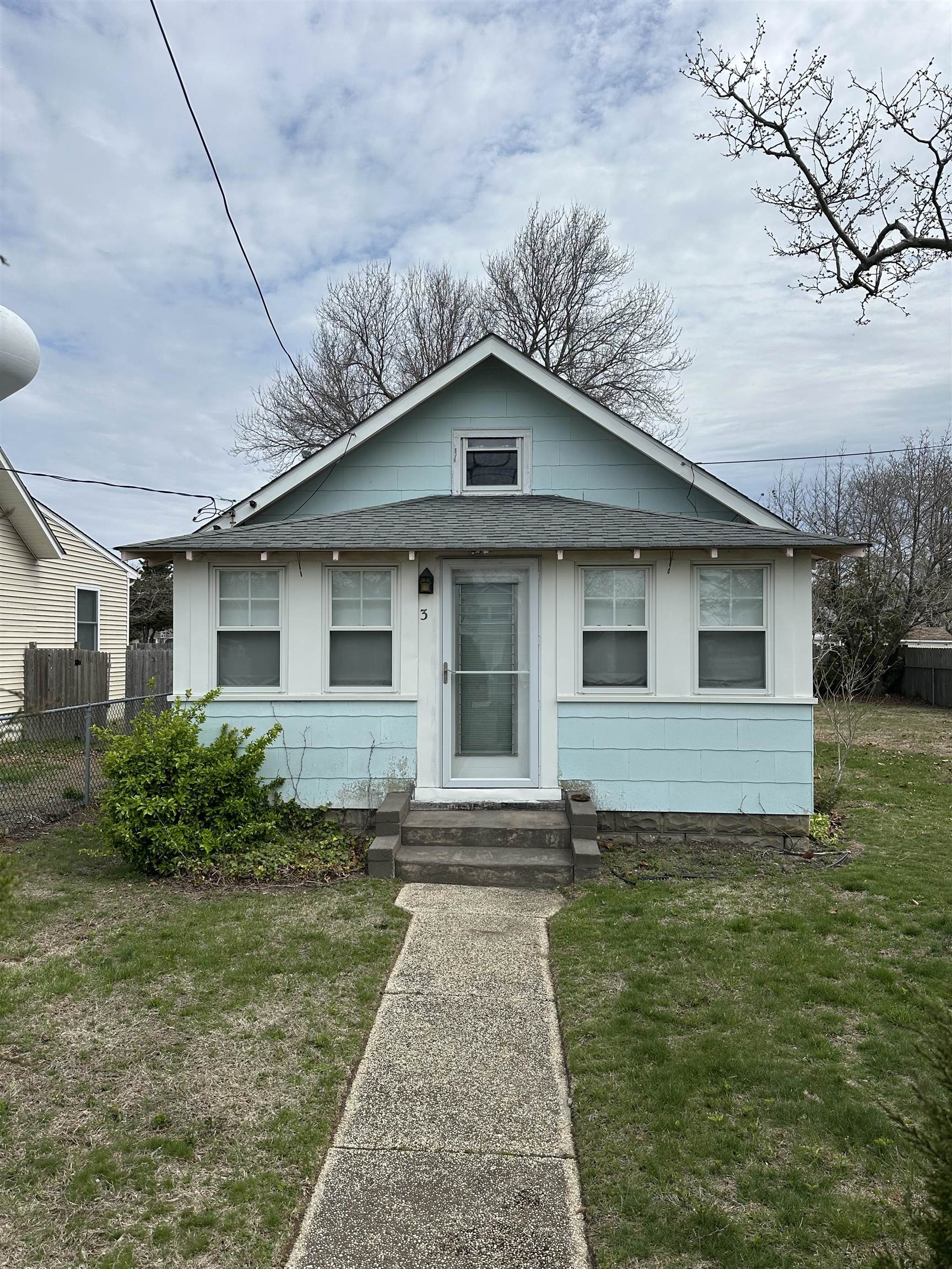3 E Florida Avenue - Villas