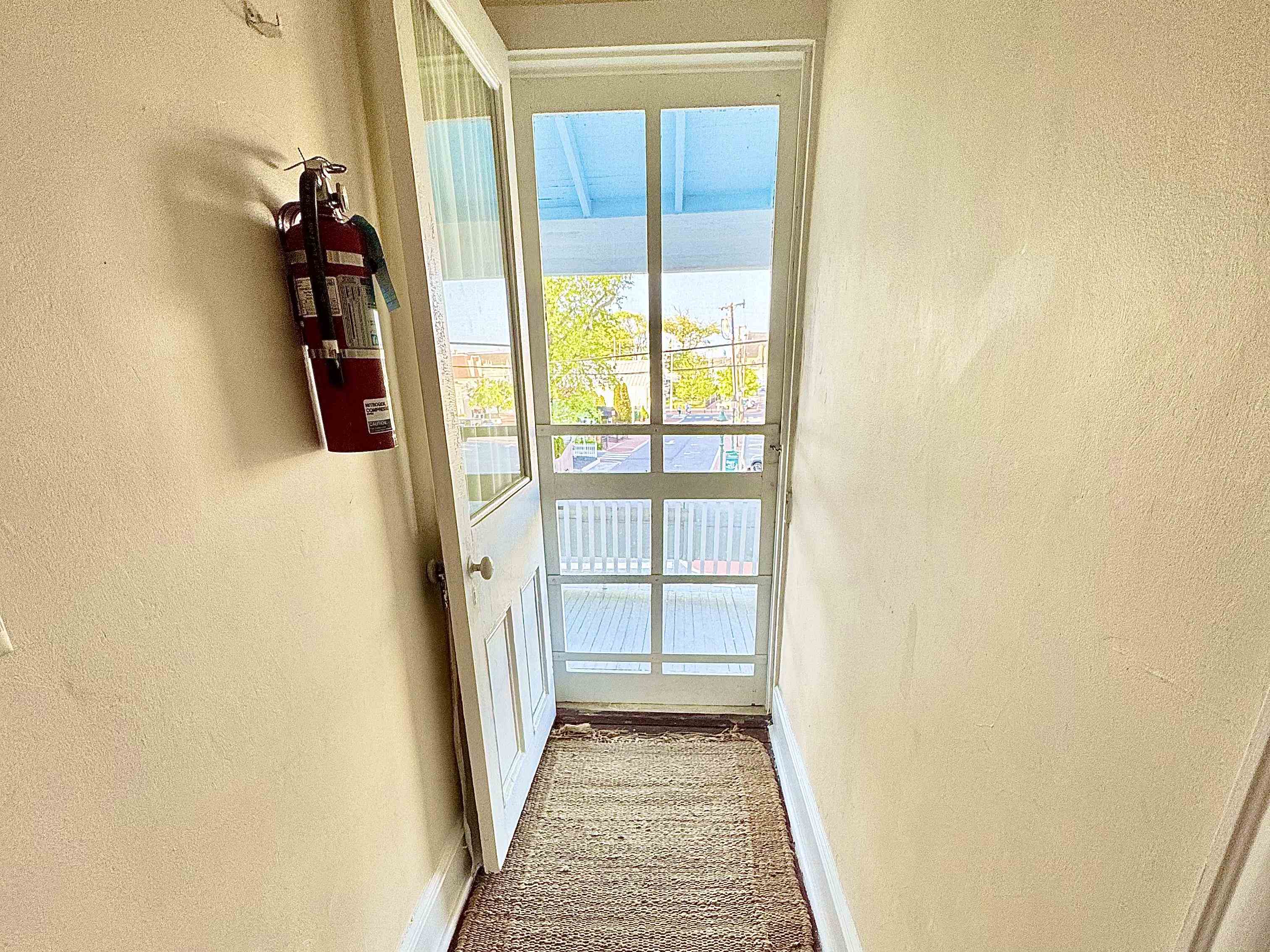 202 Perry Street - Picture 29