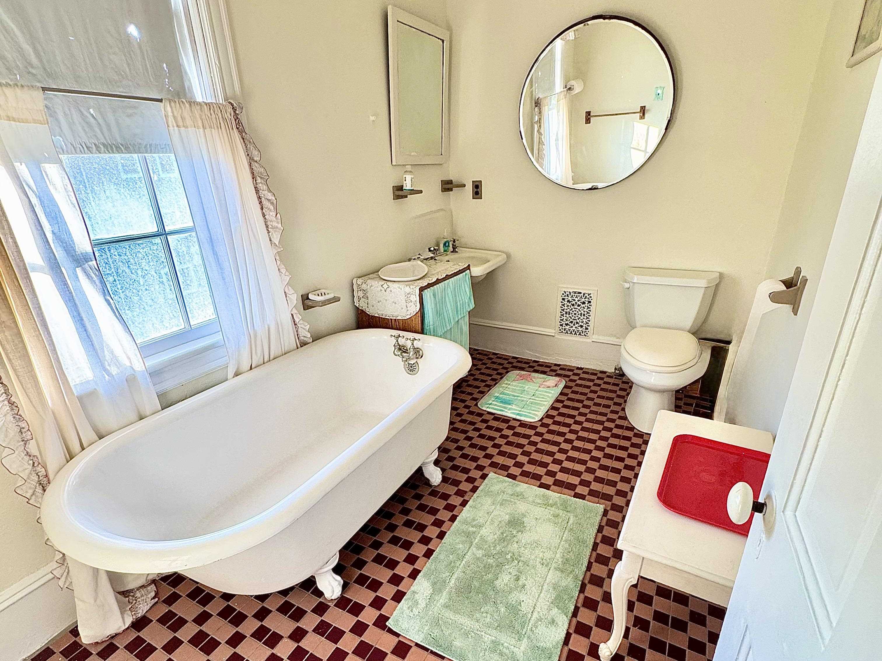 202 Perry Street - Picture 30