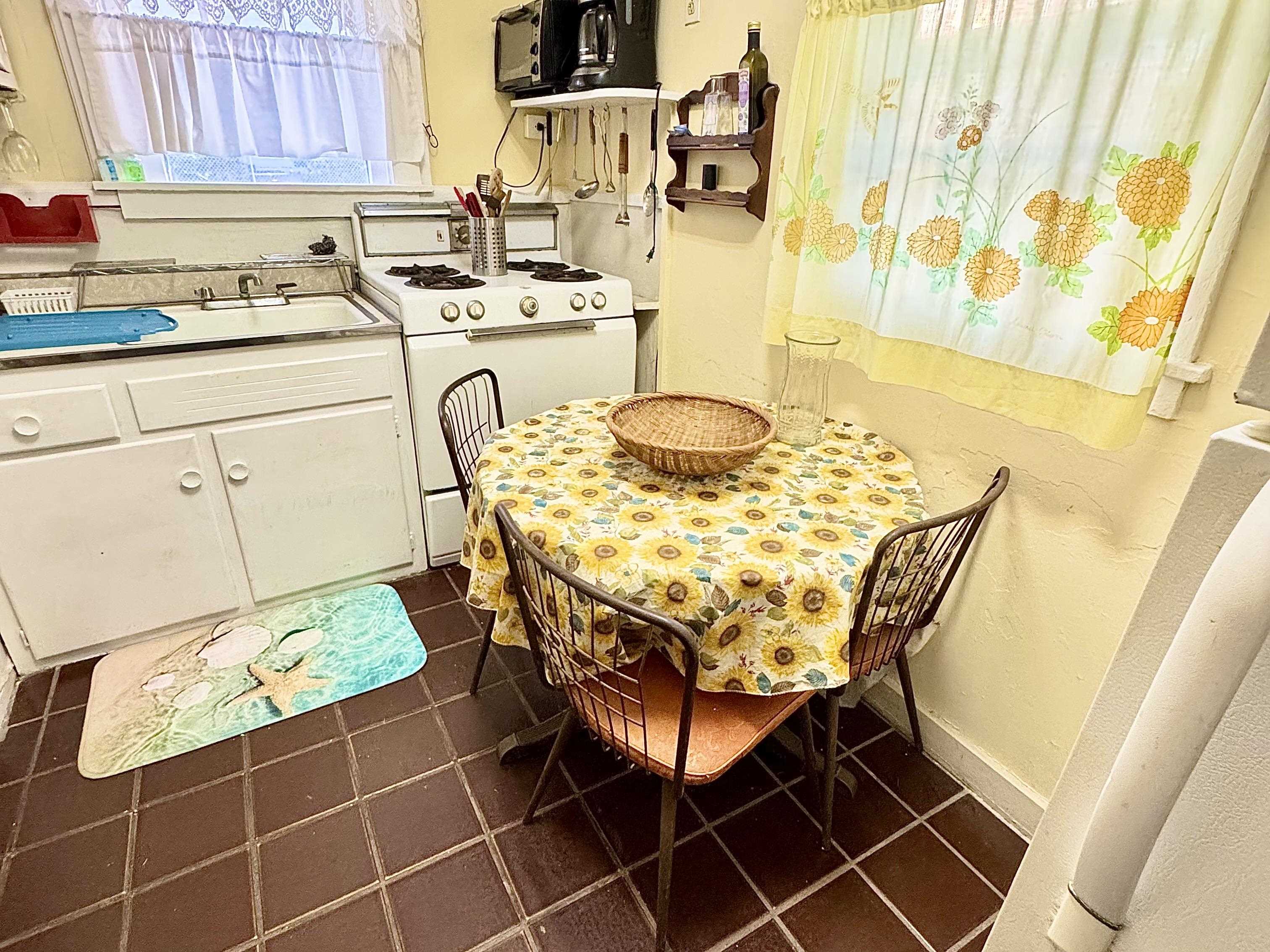 202 Perry Street - Picture 41