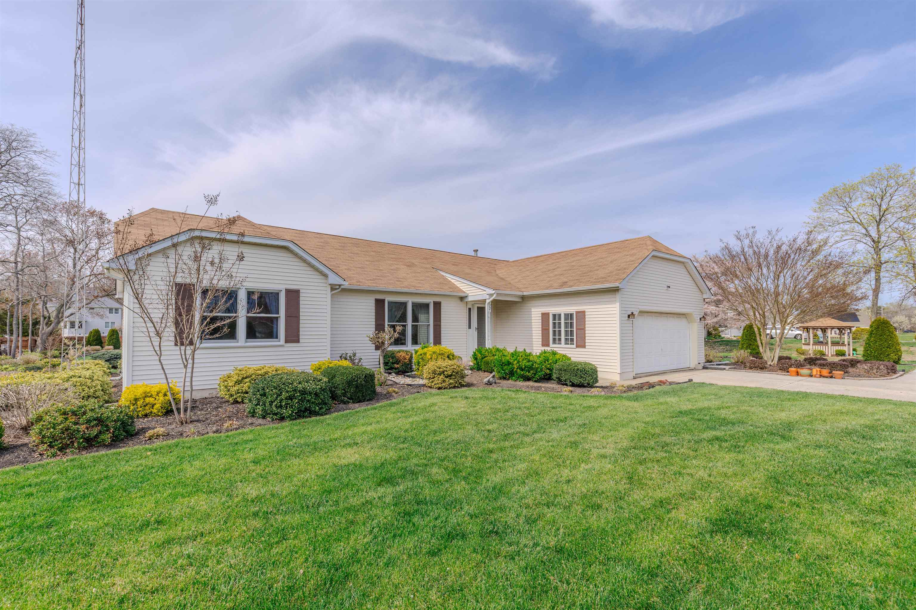 732 Seashore Road - Erma