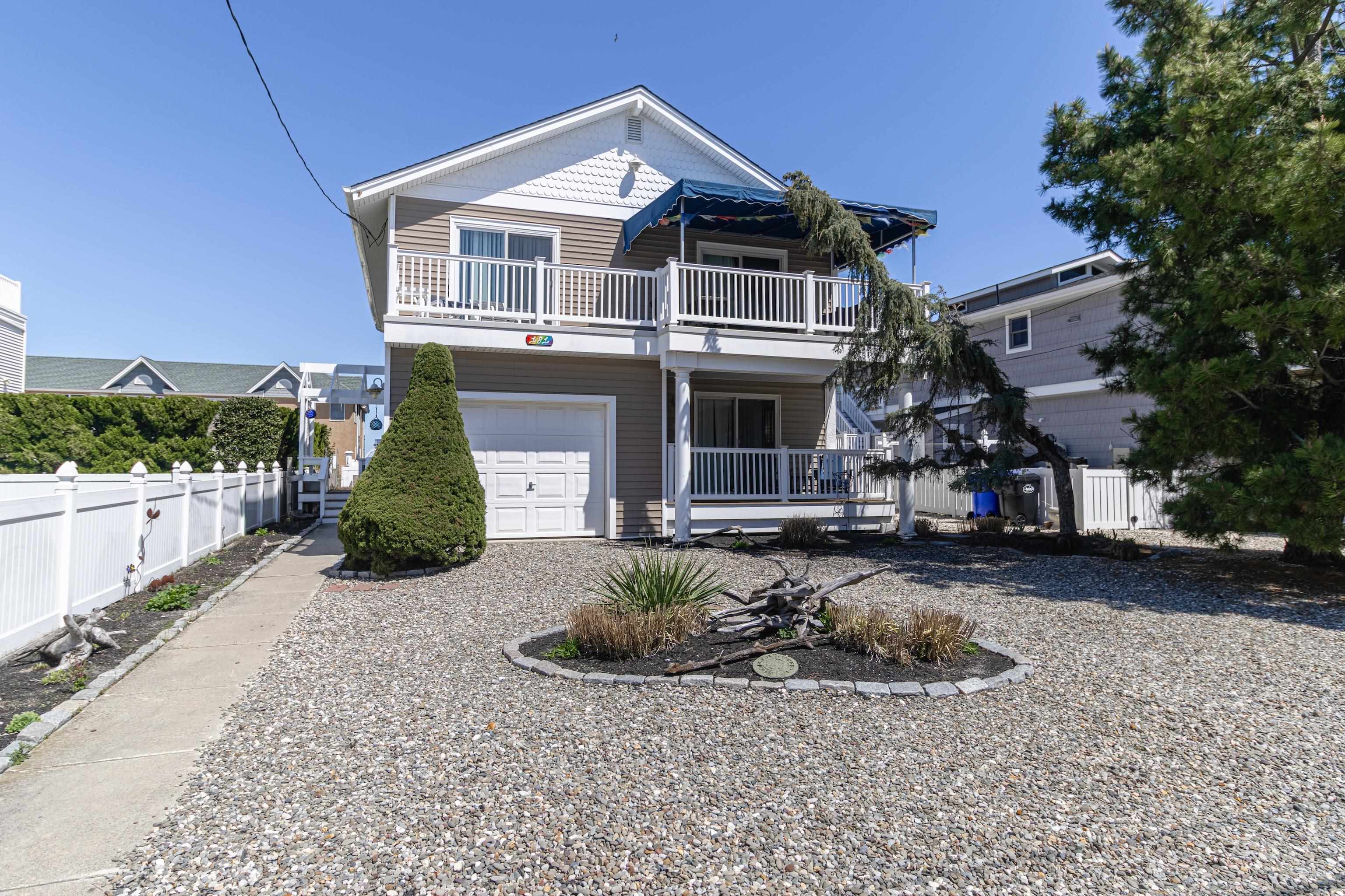 181 7th Street - Avalon
