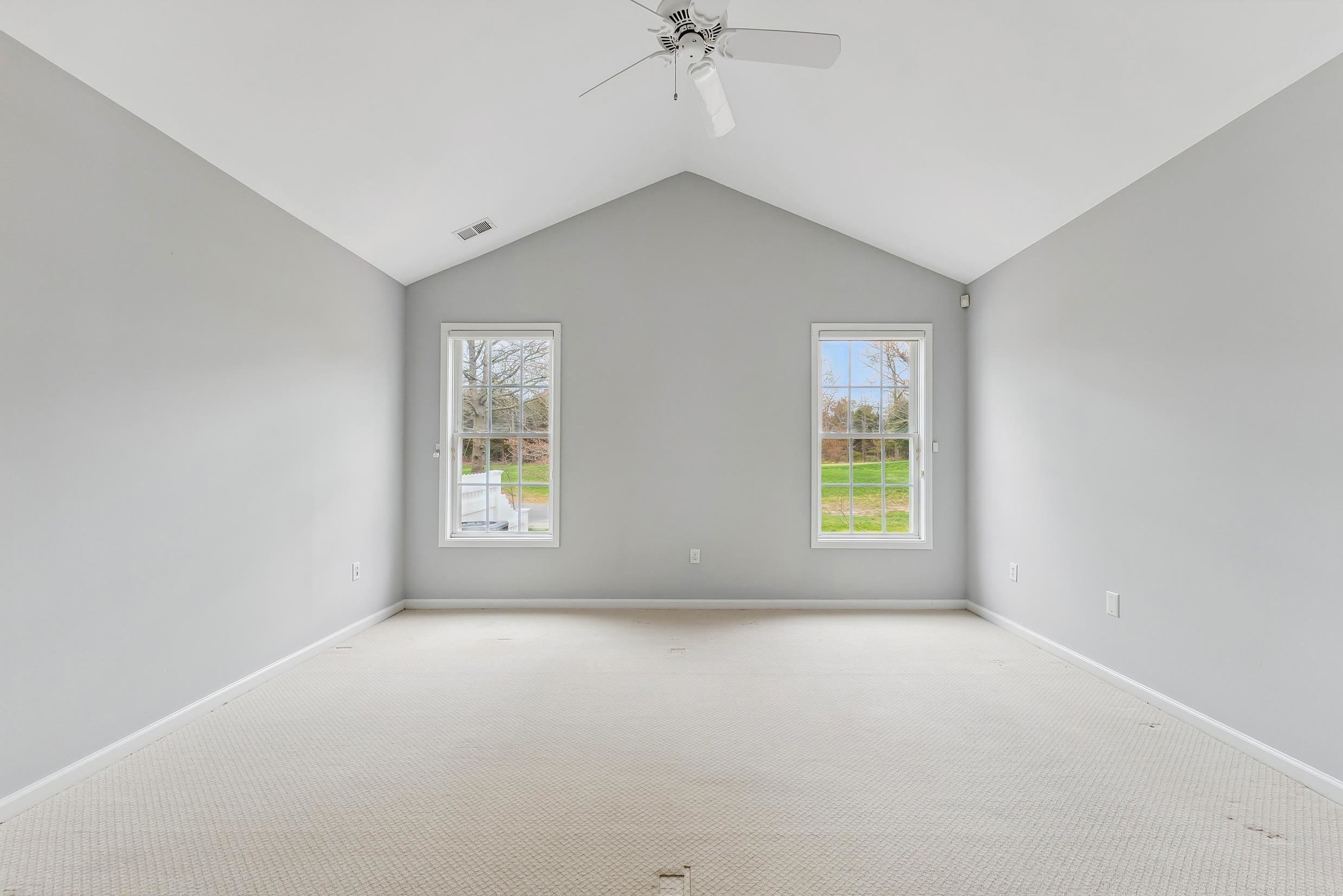 702 Turnberry Court