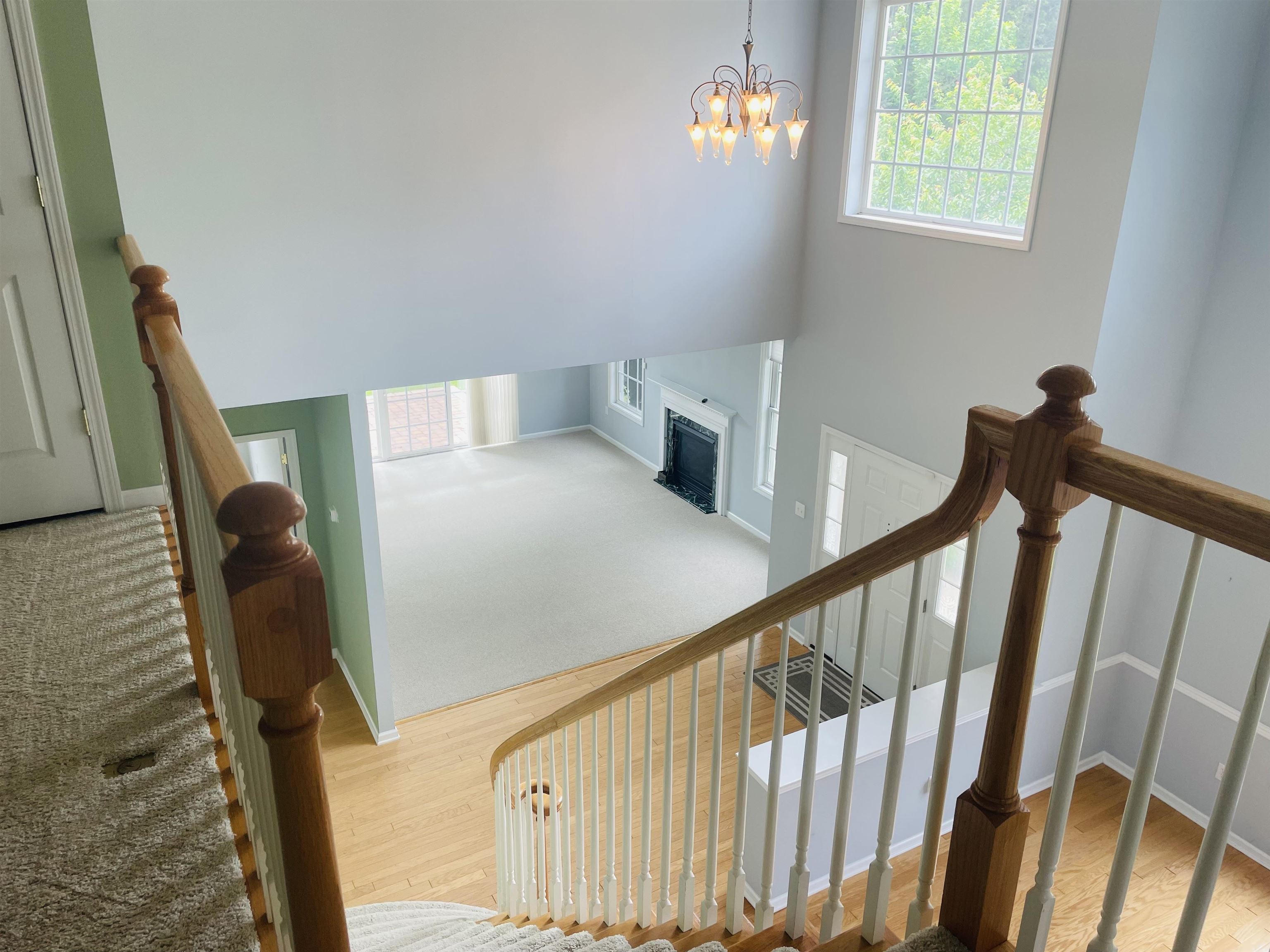 702 Turnberry Court