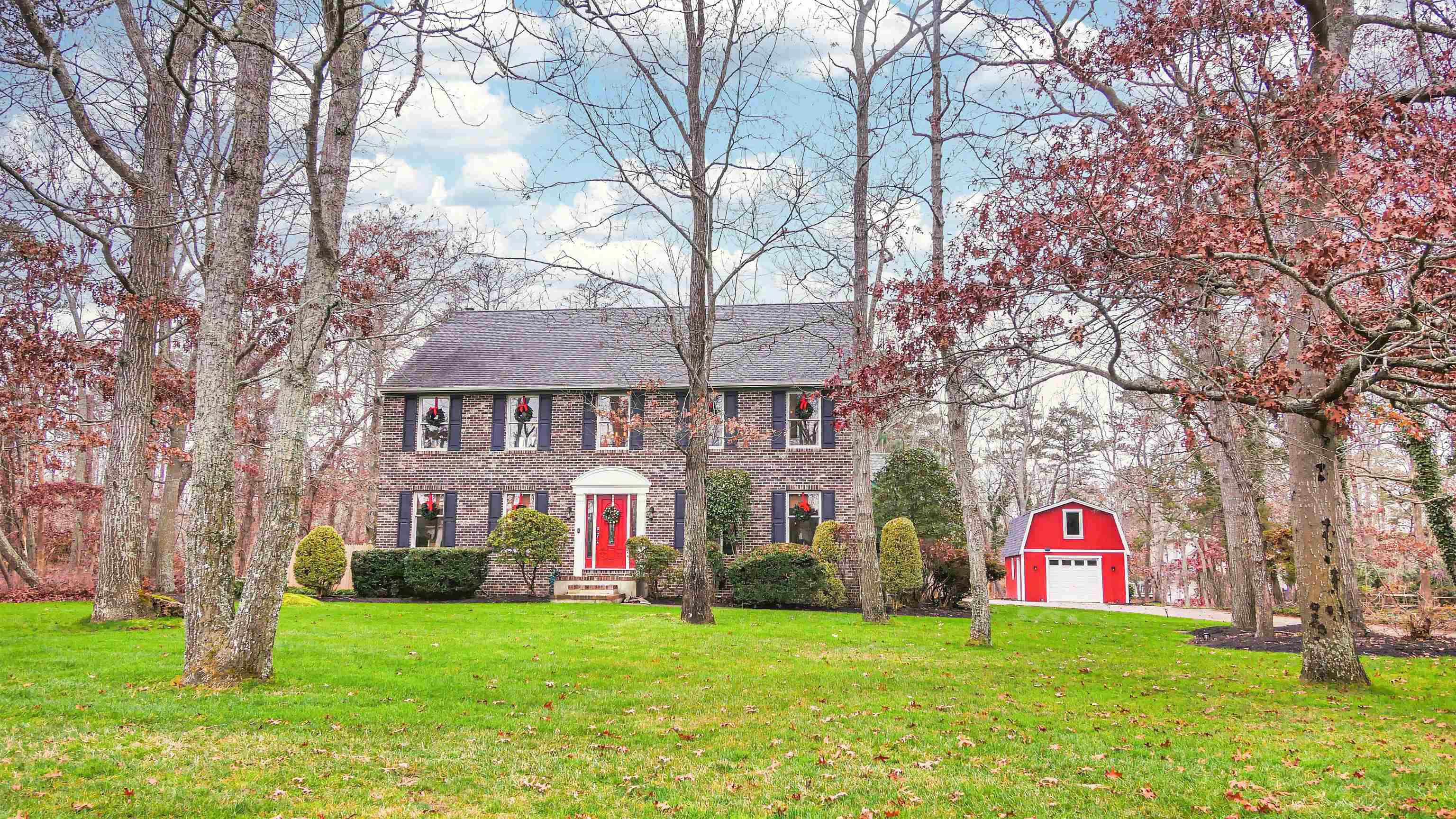 10 Berwyn Drive - Palermo