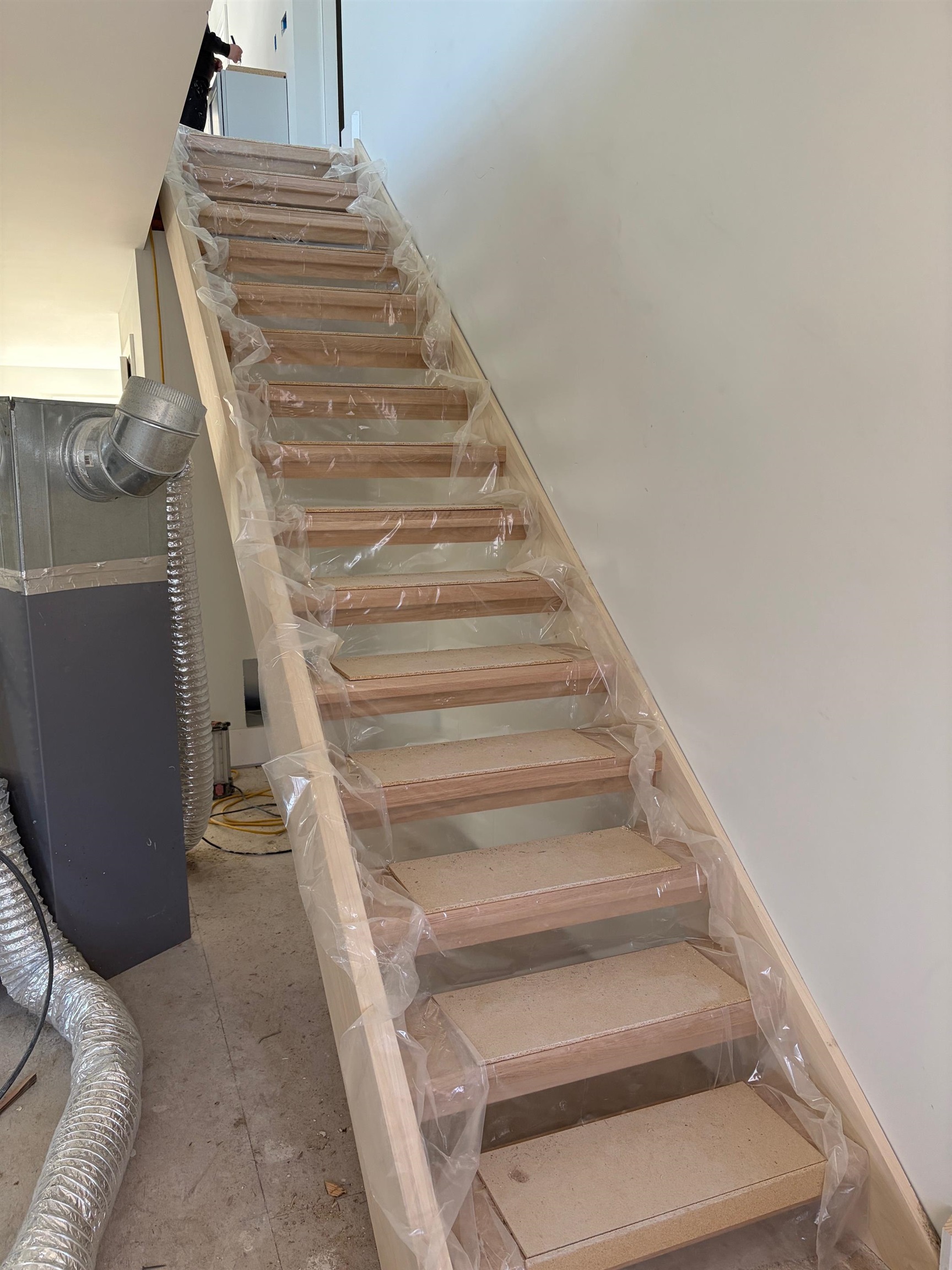 133 E 12th Avenue - Picture 4