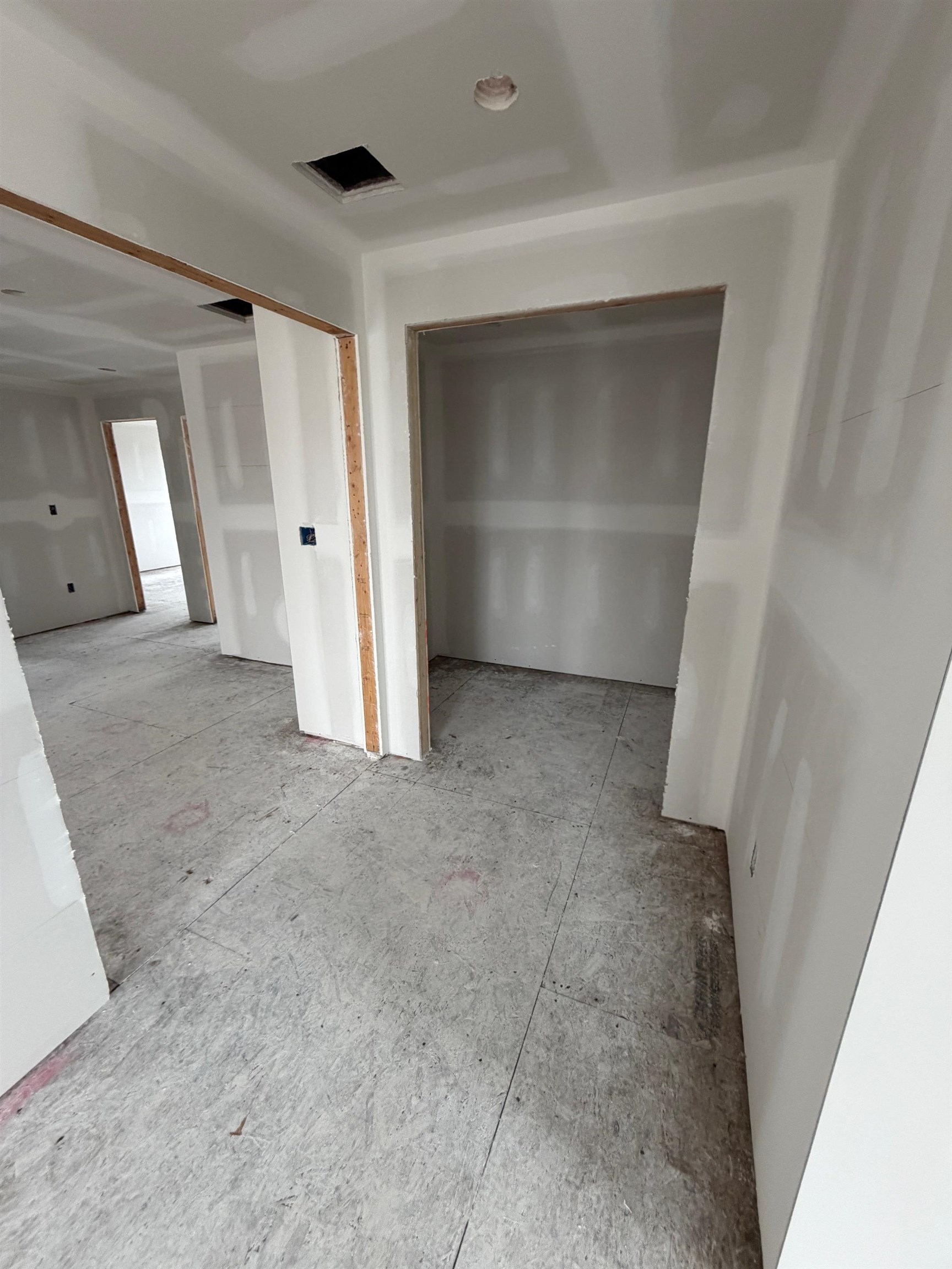 133 E 12th Avenue - Picture 6