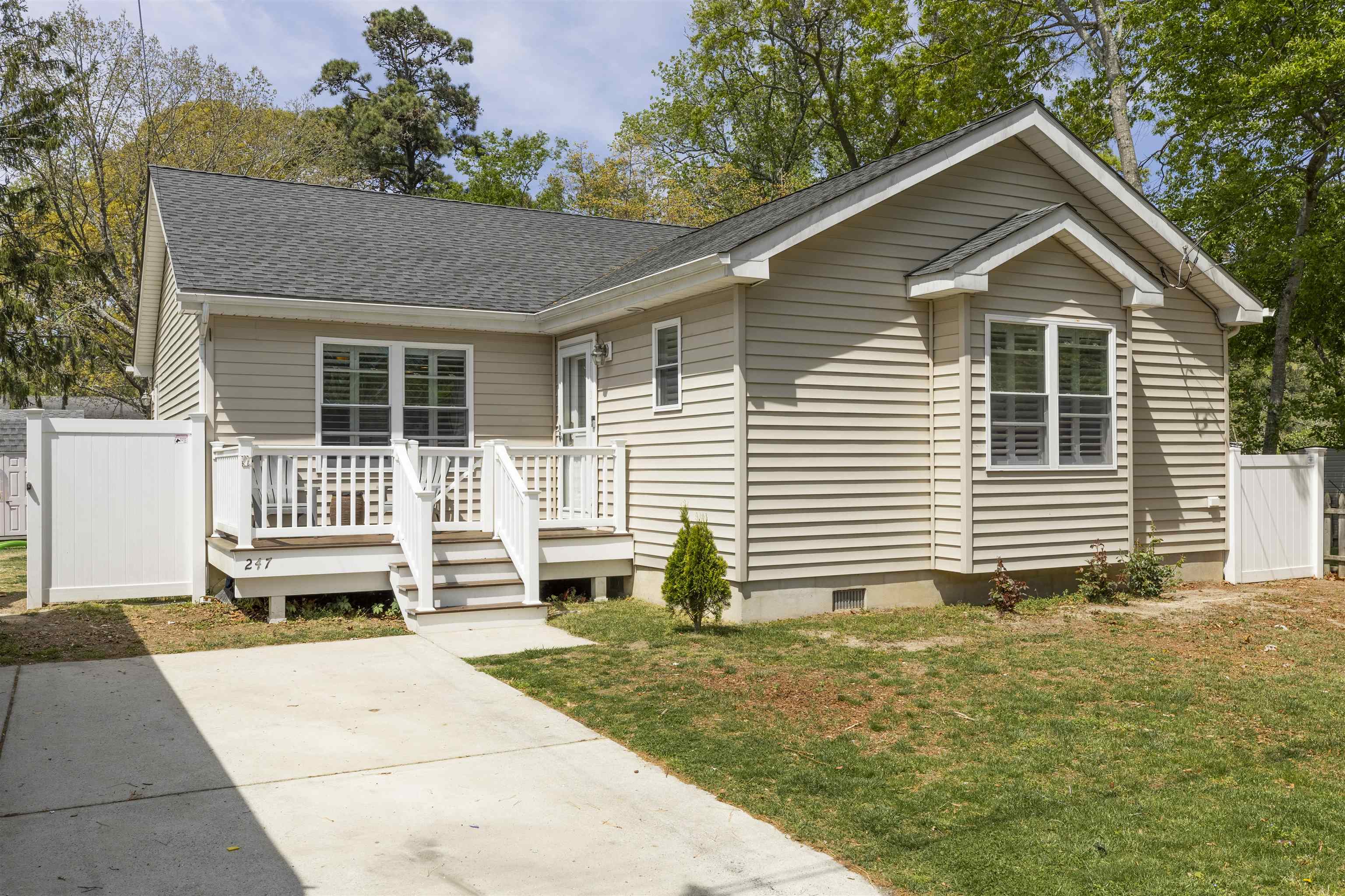  247 Walnut Lane - Erma