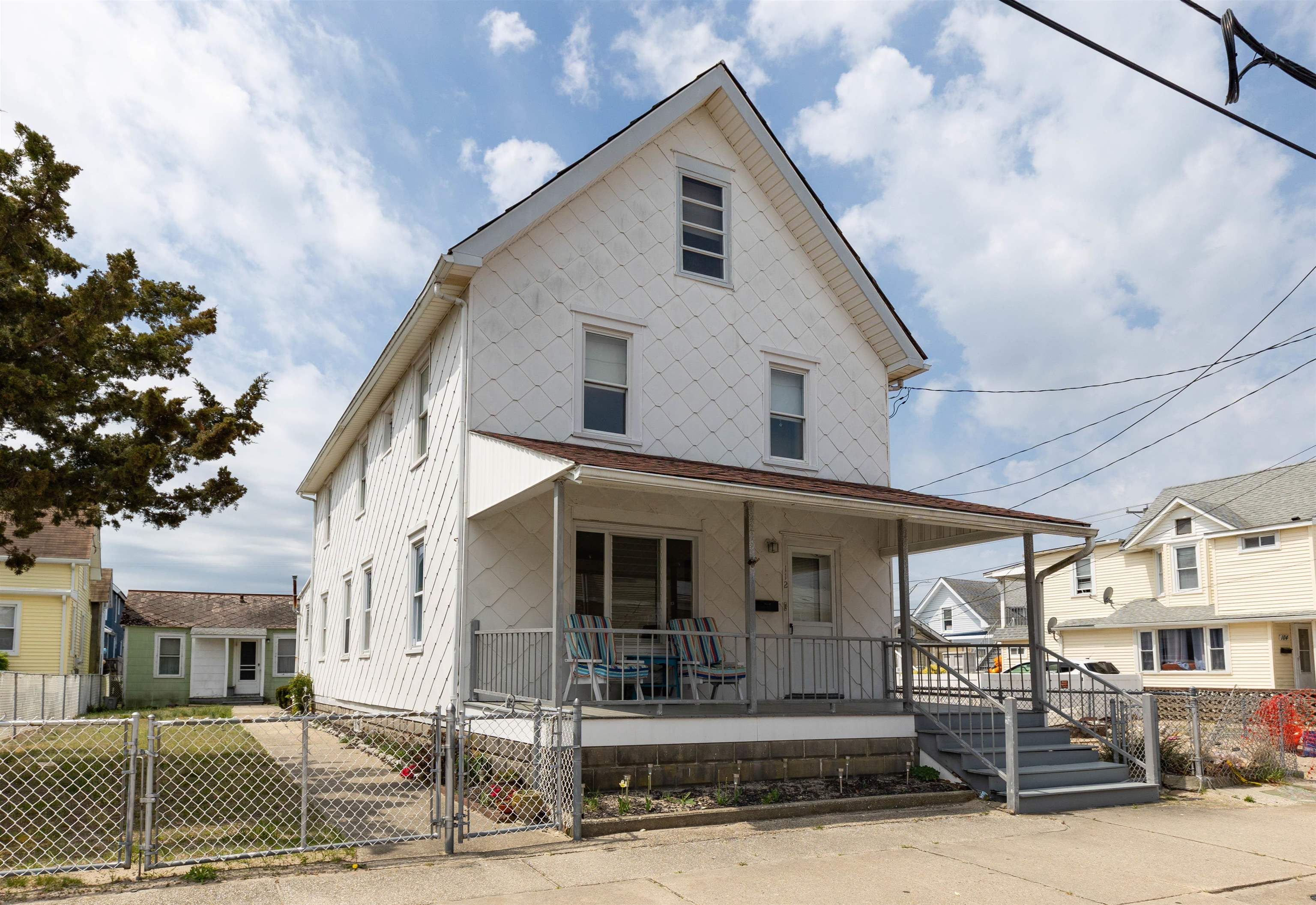 112 E Montgomery Avenue