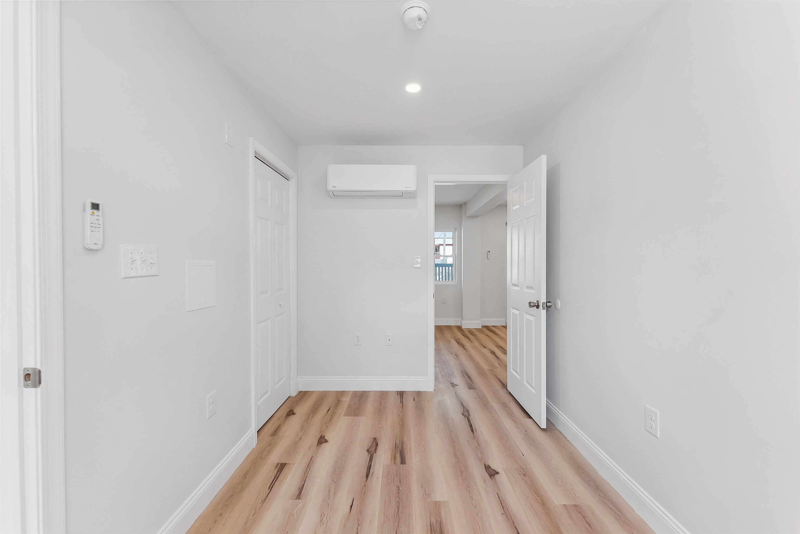 2001 Surf Avenue