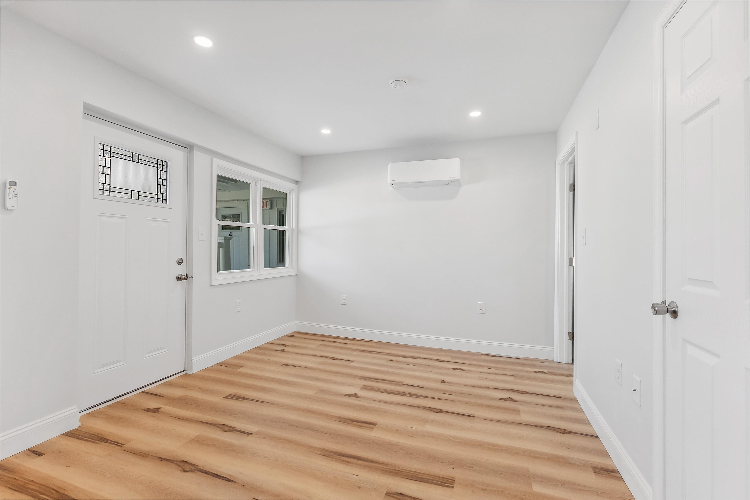 2001 Surf Avenue