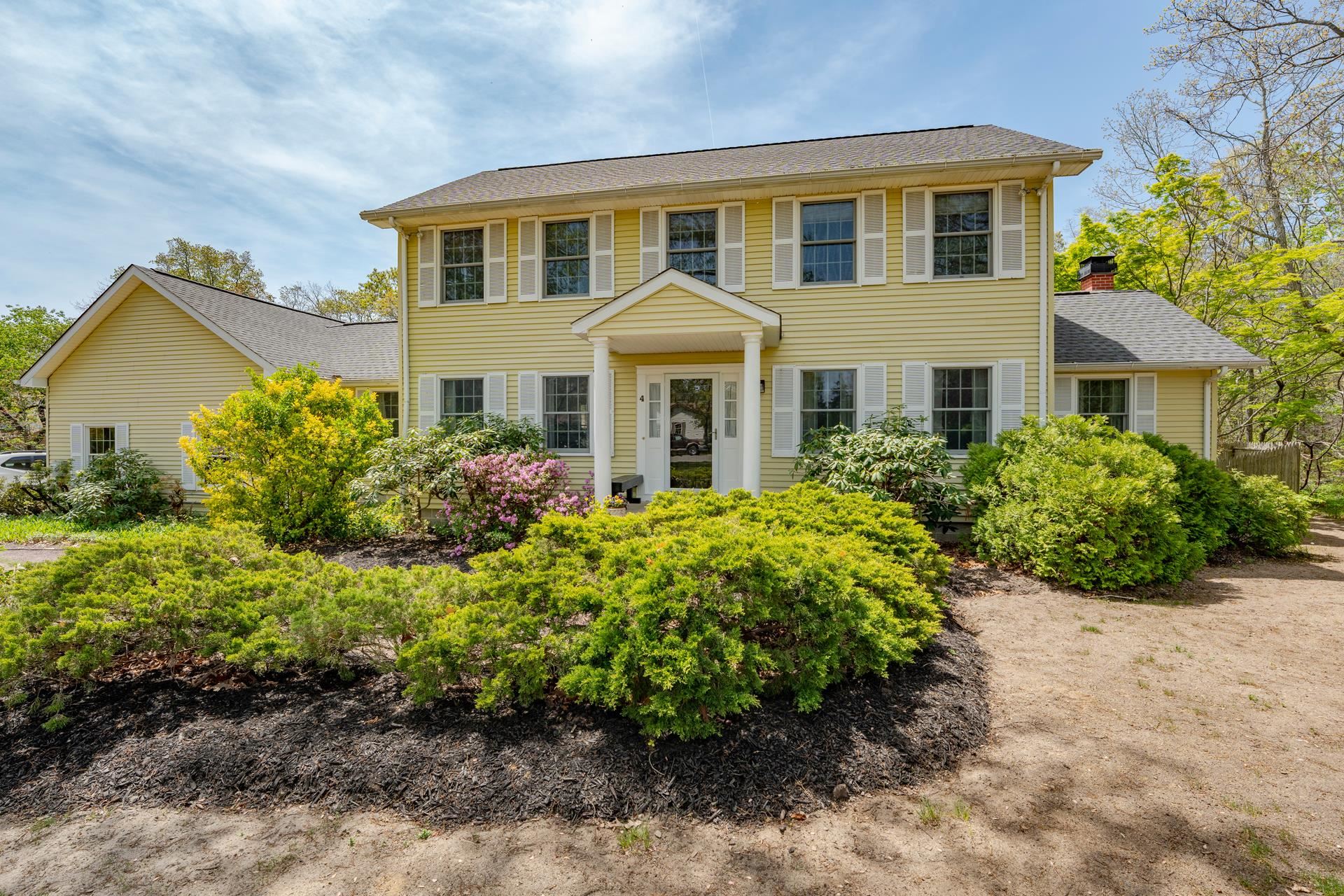 4 Dana Avenue - Seaville