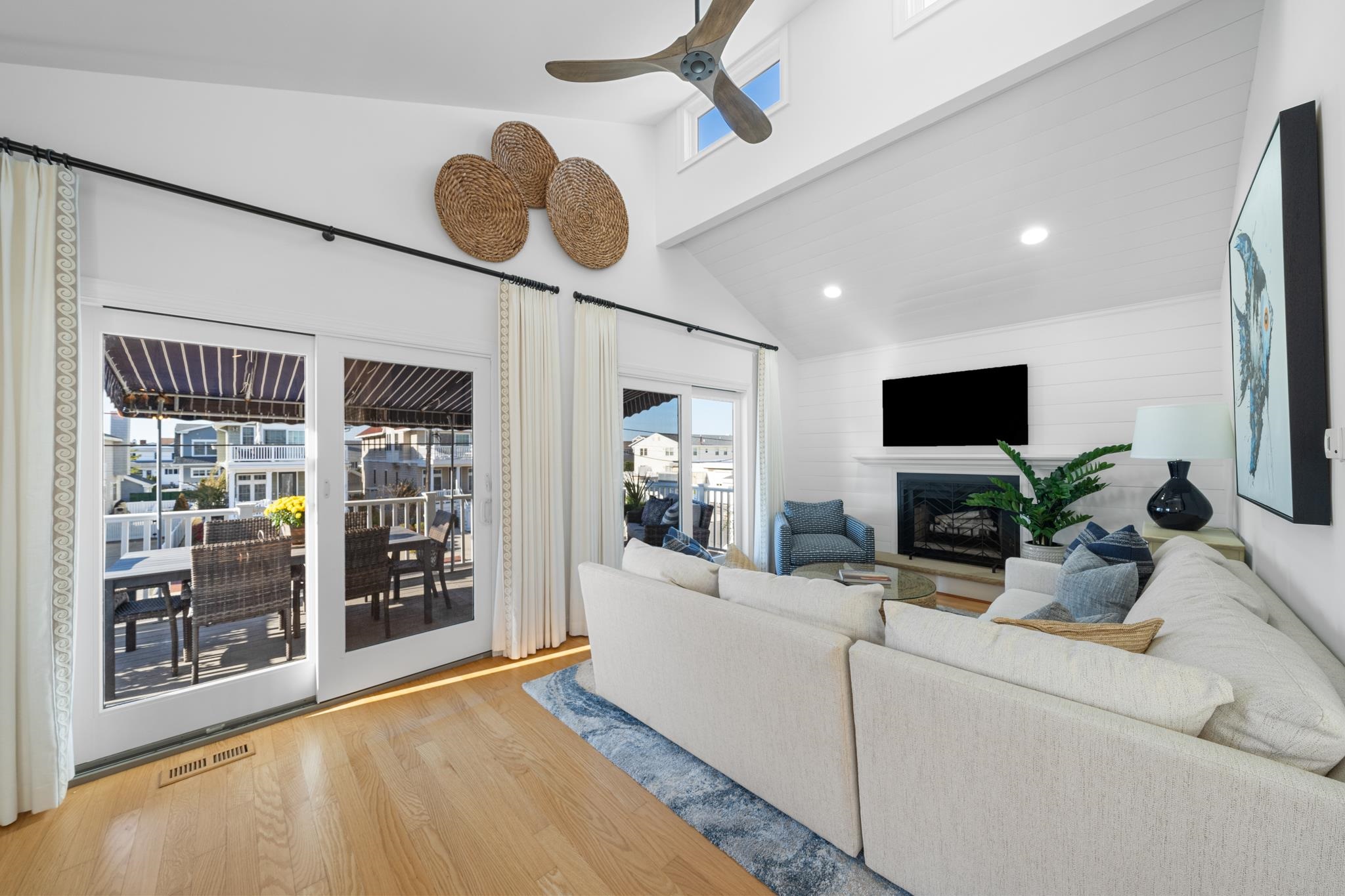 260 83rd Street - Picture 4