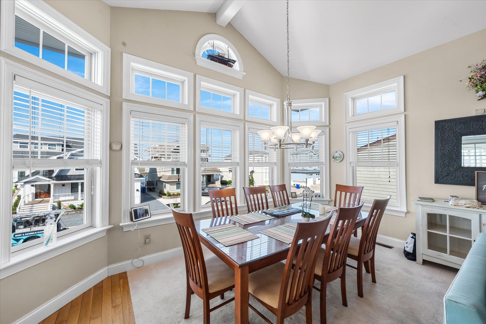 712 Sunrise Drive - Picture 19