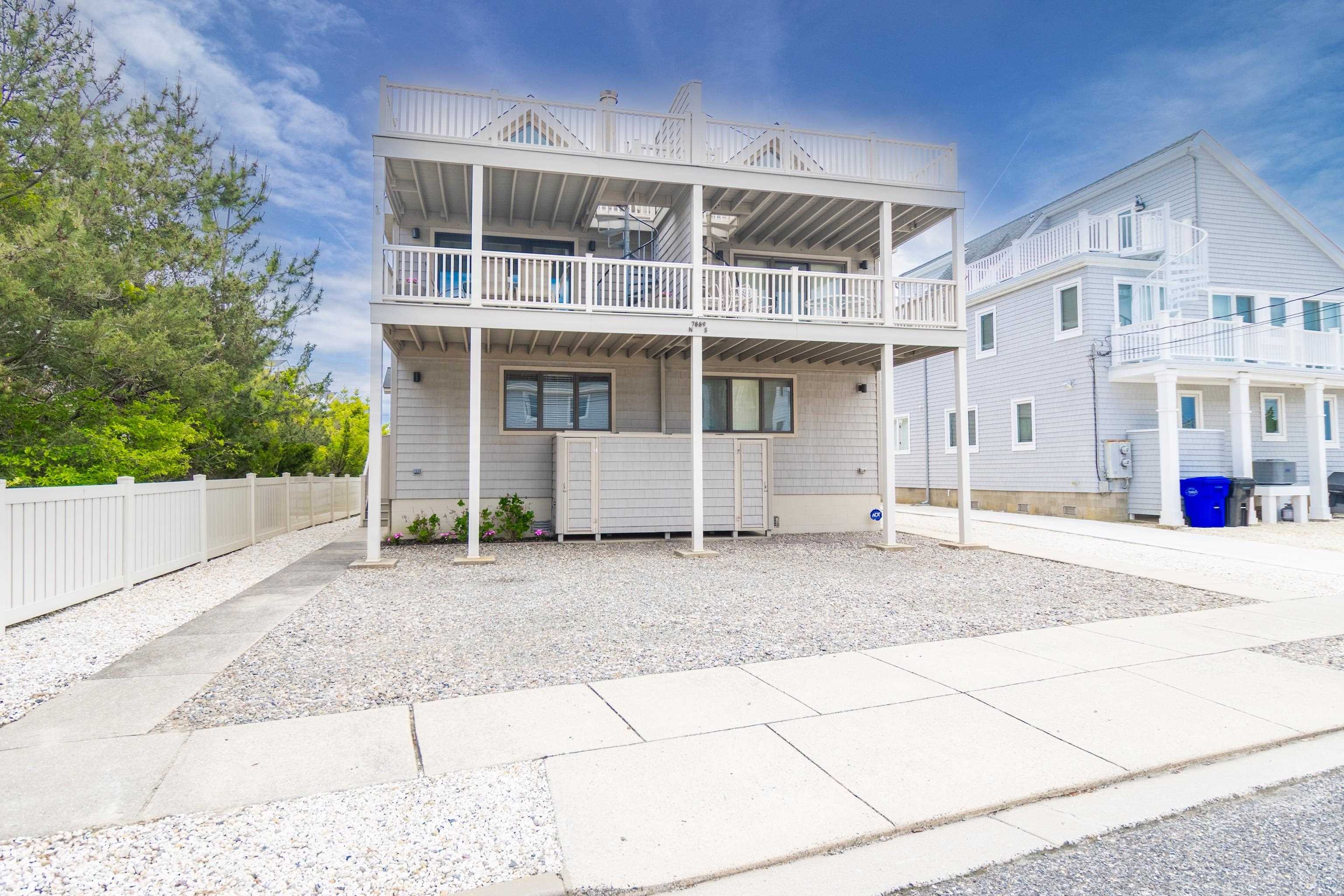 7889 Sunset Drive - Picture 2