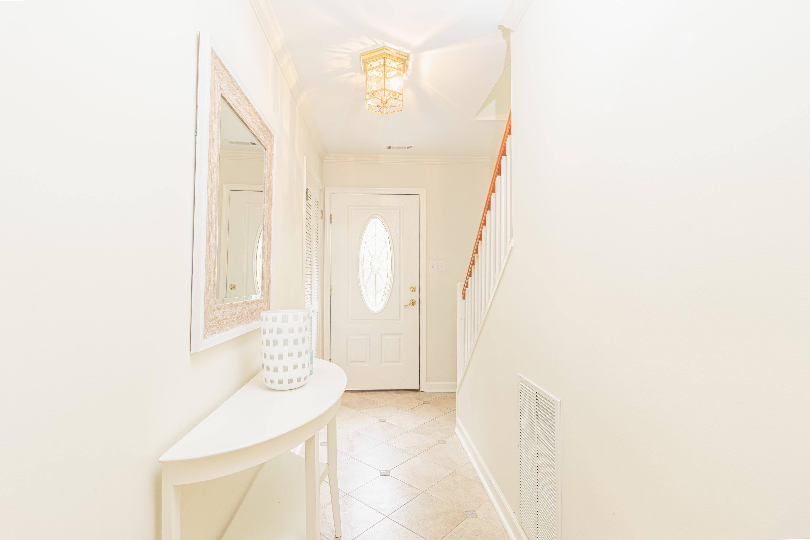 7889 Sunset Drive - Picture 9