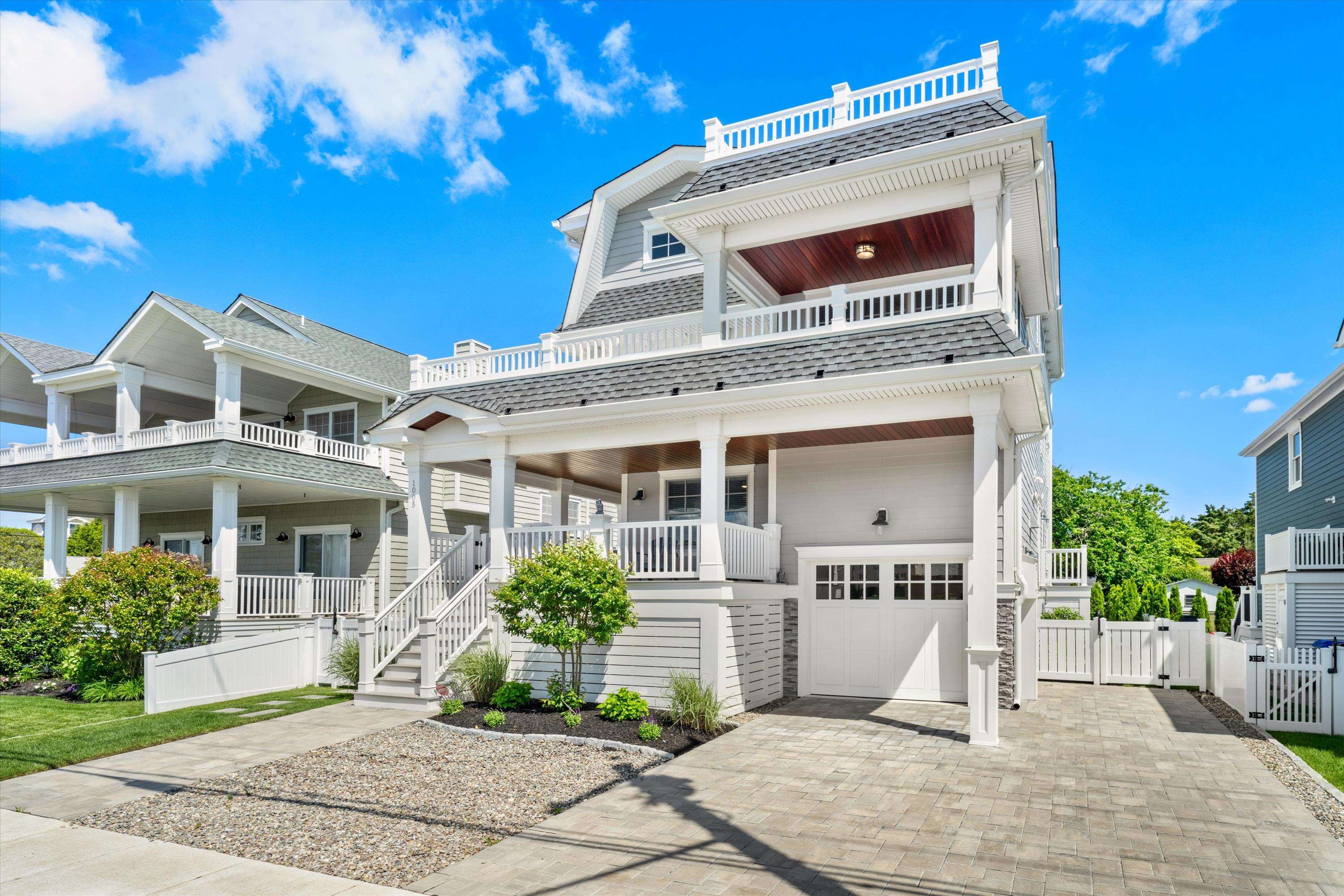 1005 Dune Drive - Picture 2