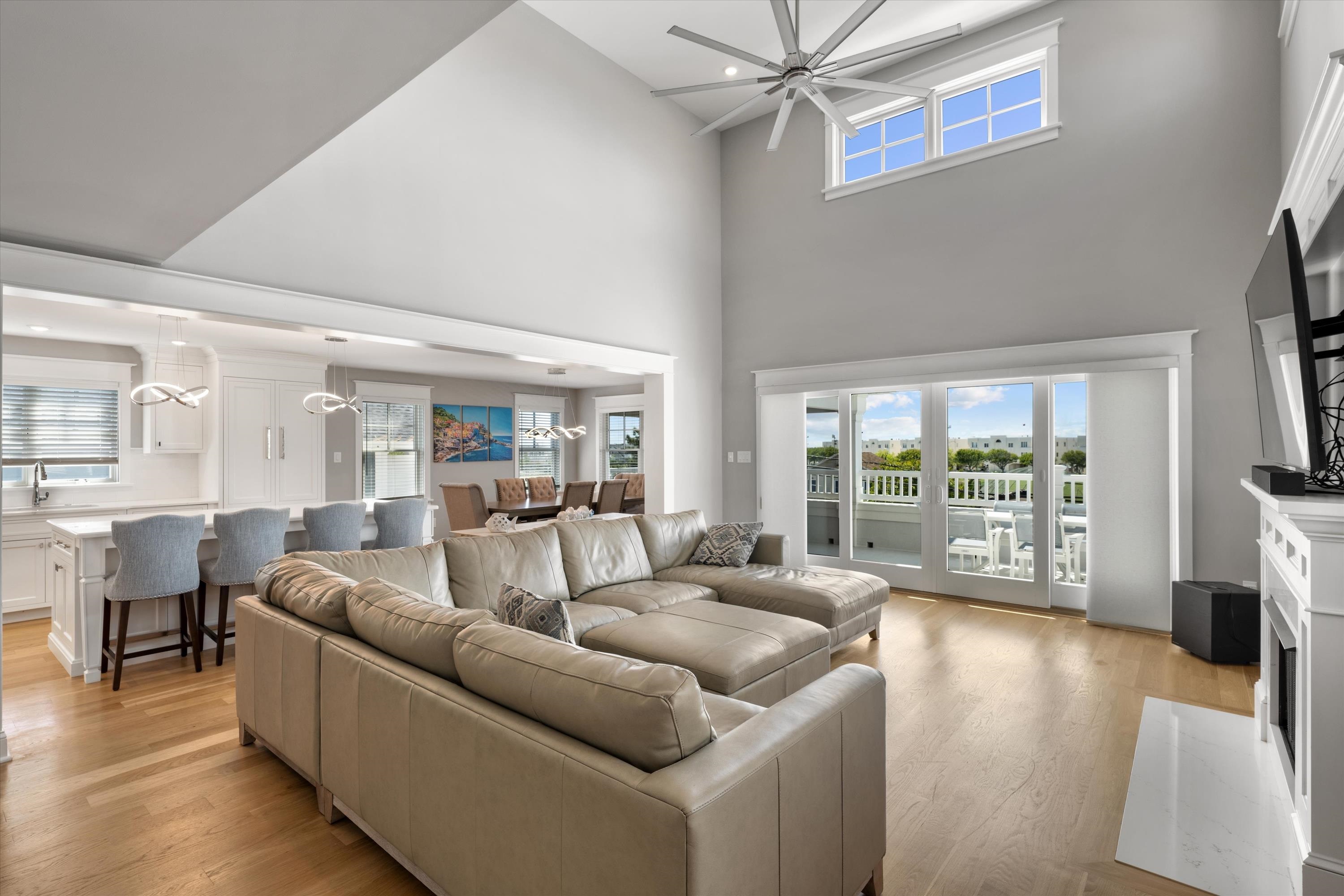 1005 Dune Drive - Picture 10