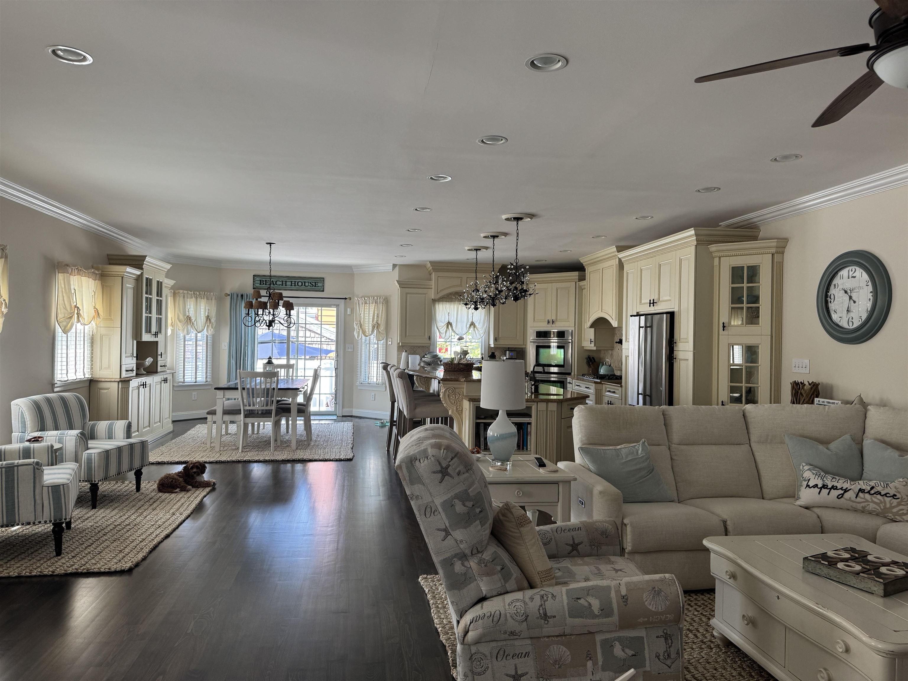 148 W Heather Road