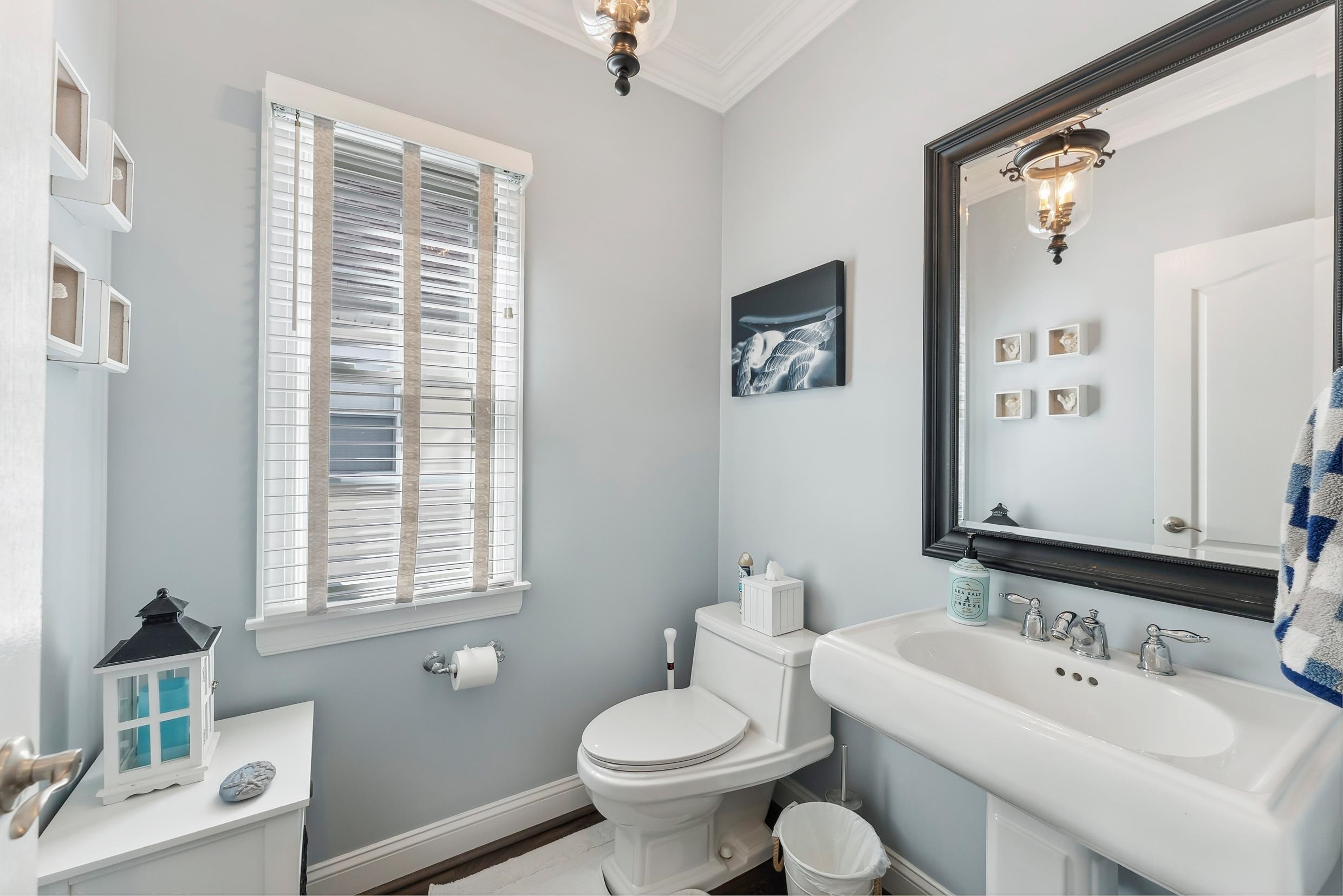 148 W Heather Road