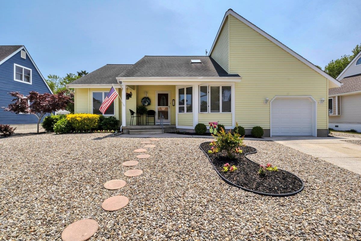 19 Hyannis 