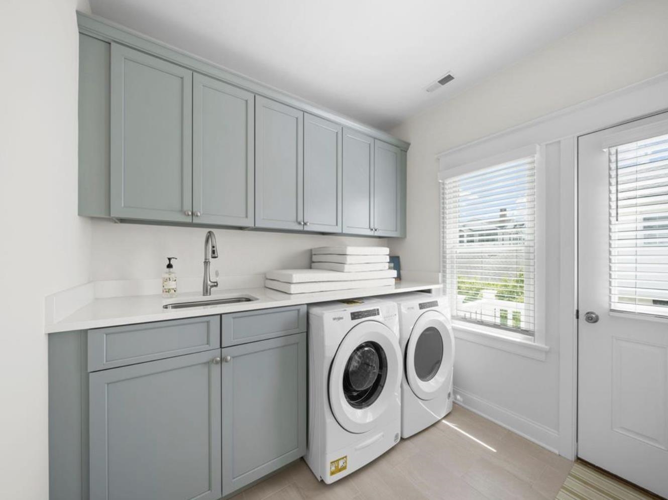 5765 Ocean Drive - Picture 15