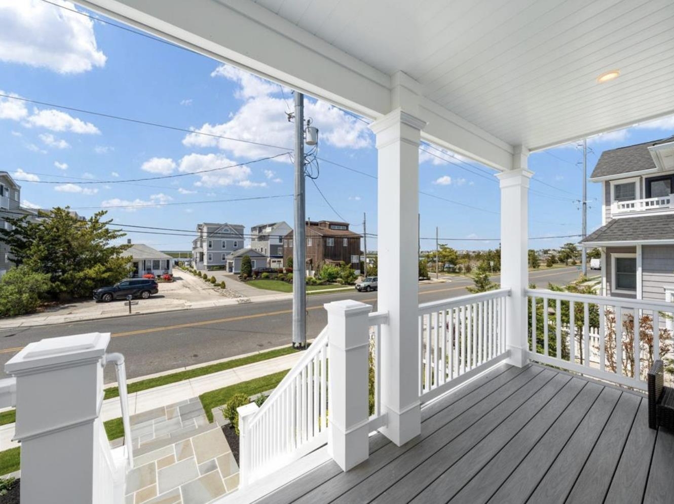 5765 Ocean Drive - Picture 2