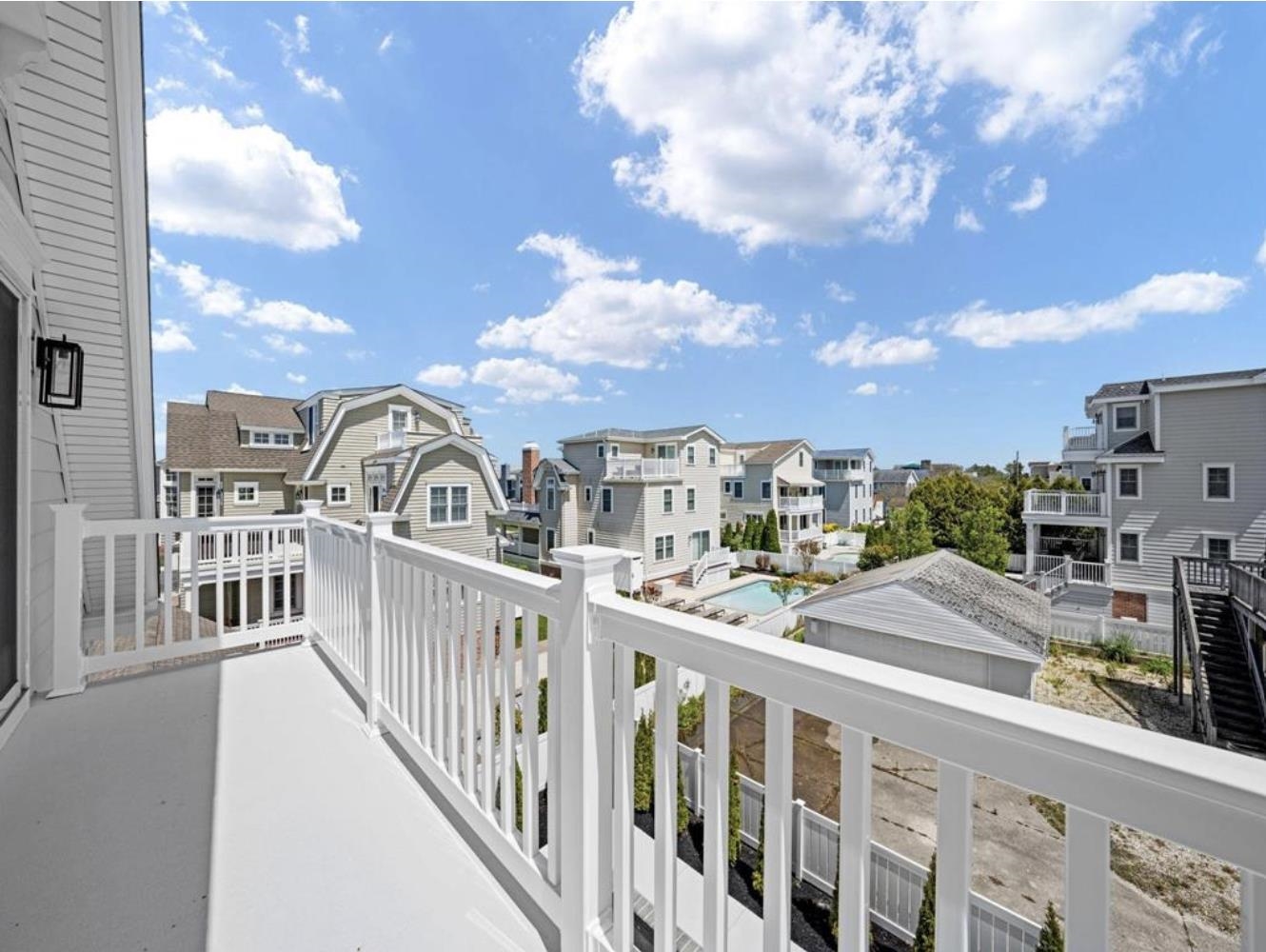 5765 Ocean Drive - Picture 3