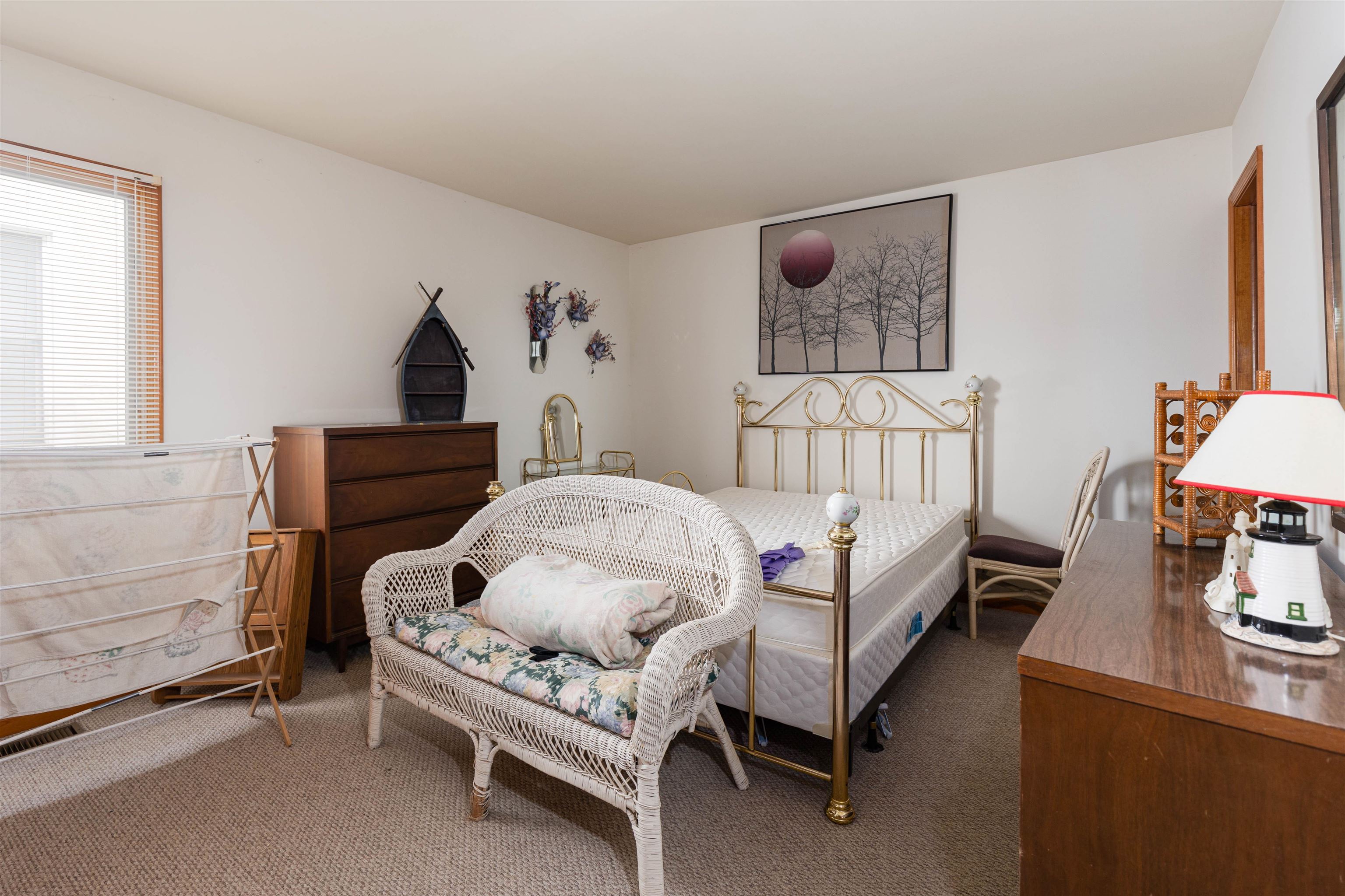 409 W Hildreth
