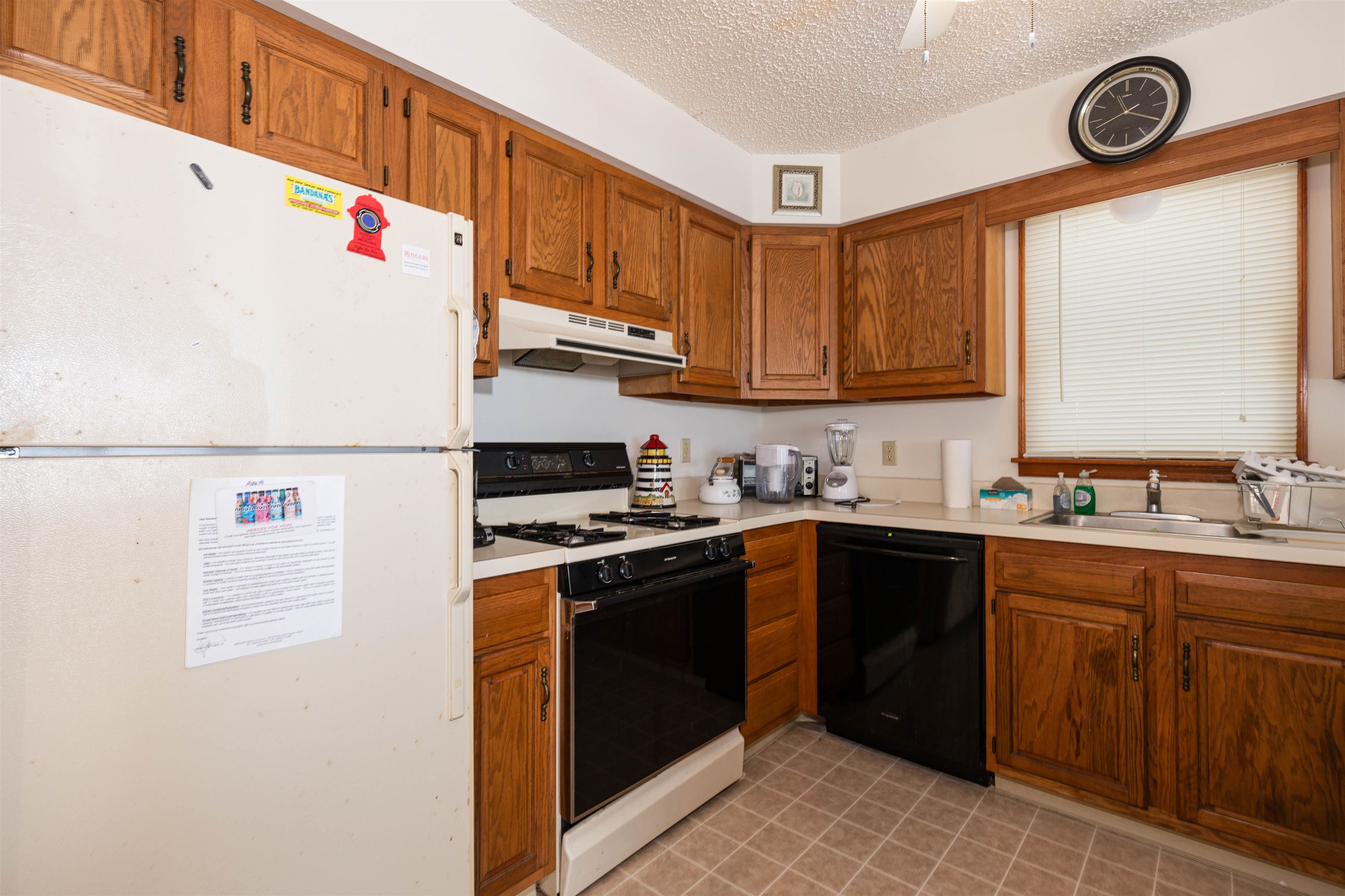 409 W Hildreth