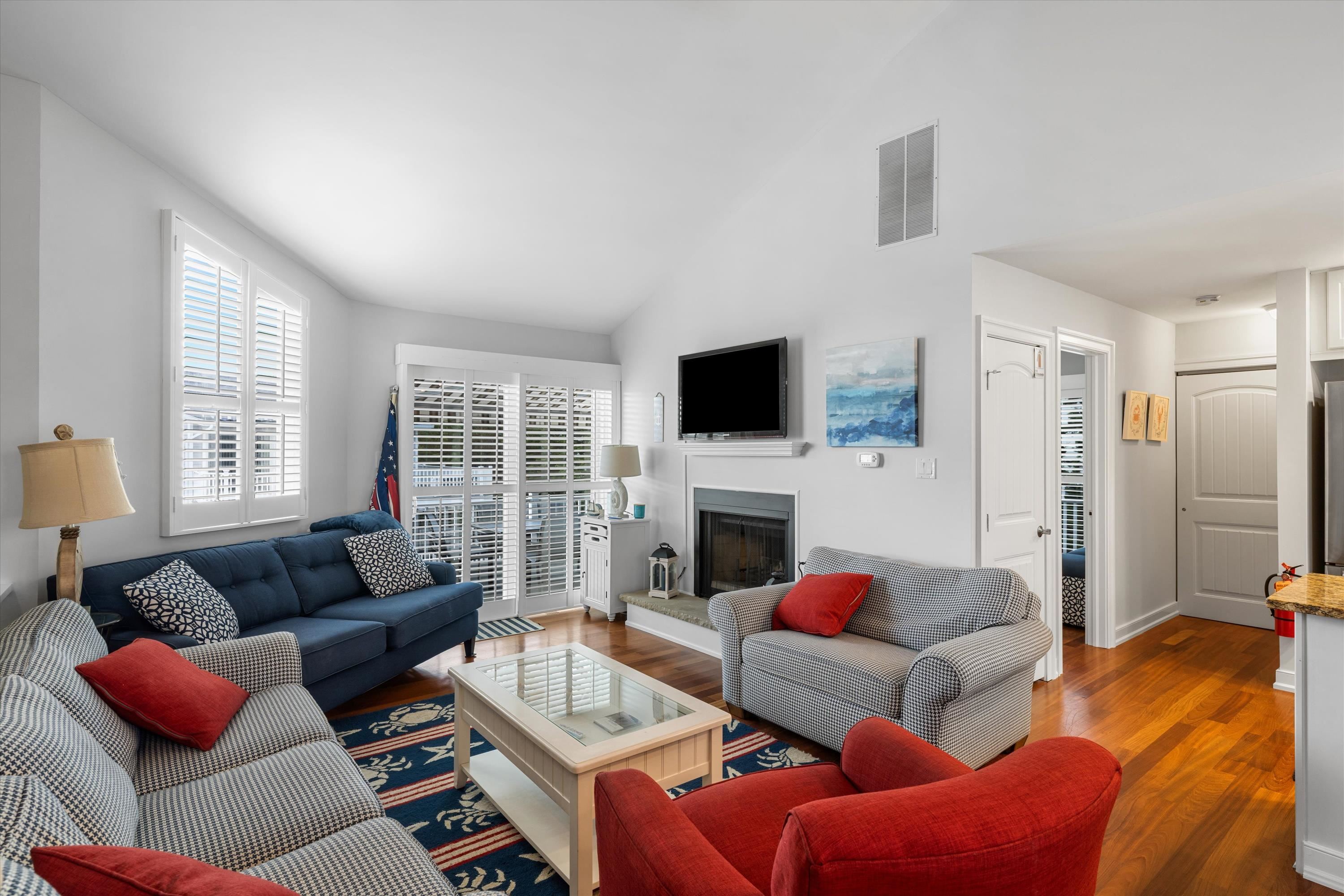 252 89th Street - Picture 2