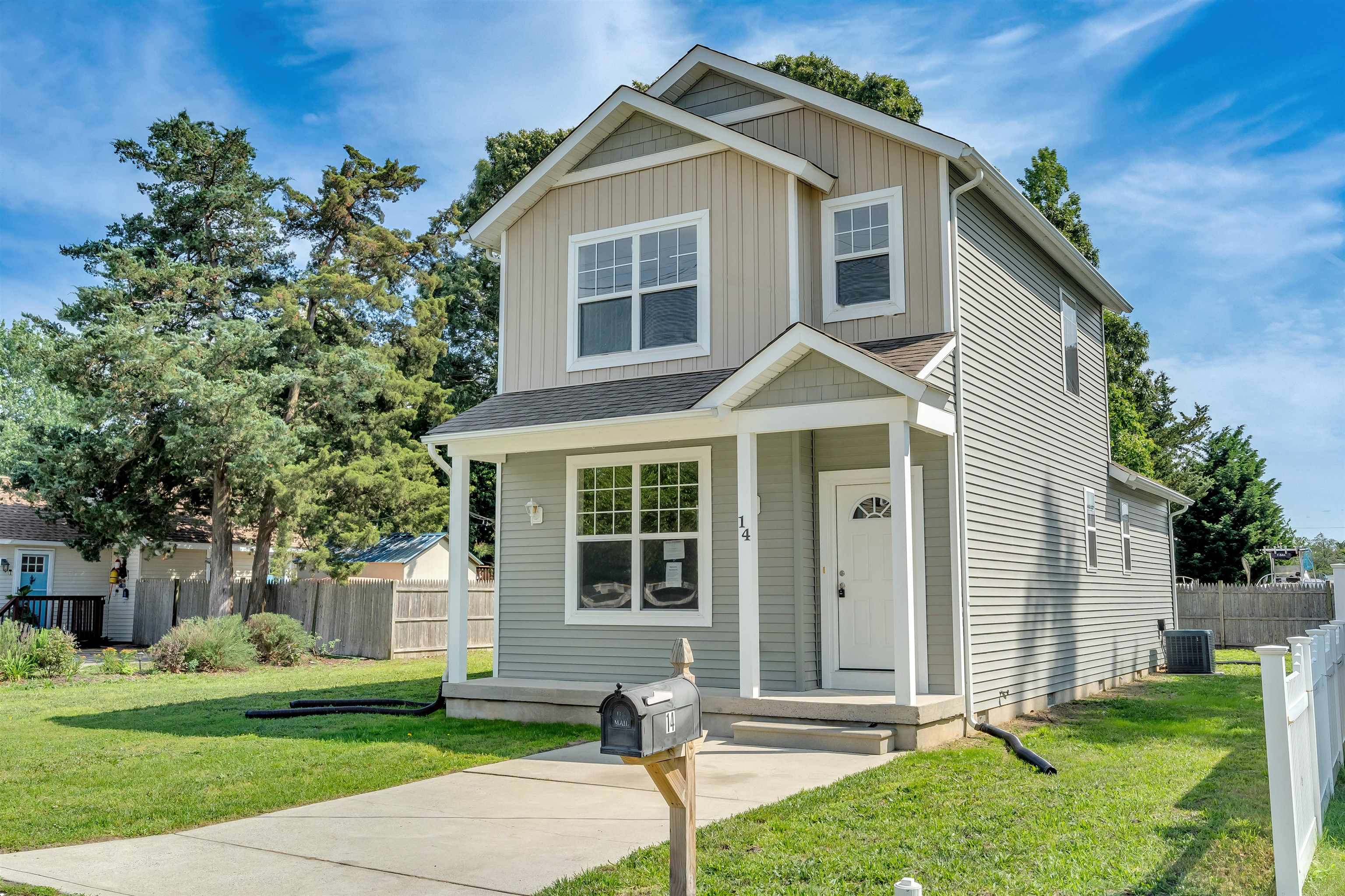  14 E New York Avenue - Villas