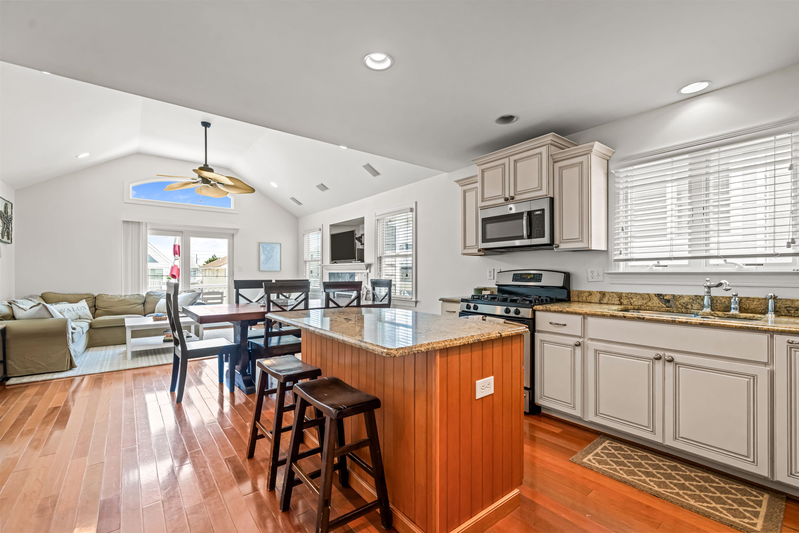 364 41st Street - Picture 17