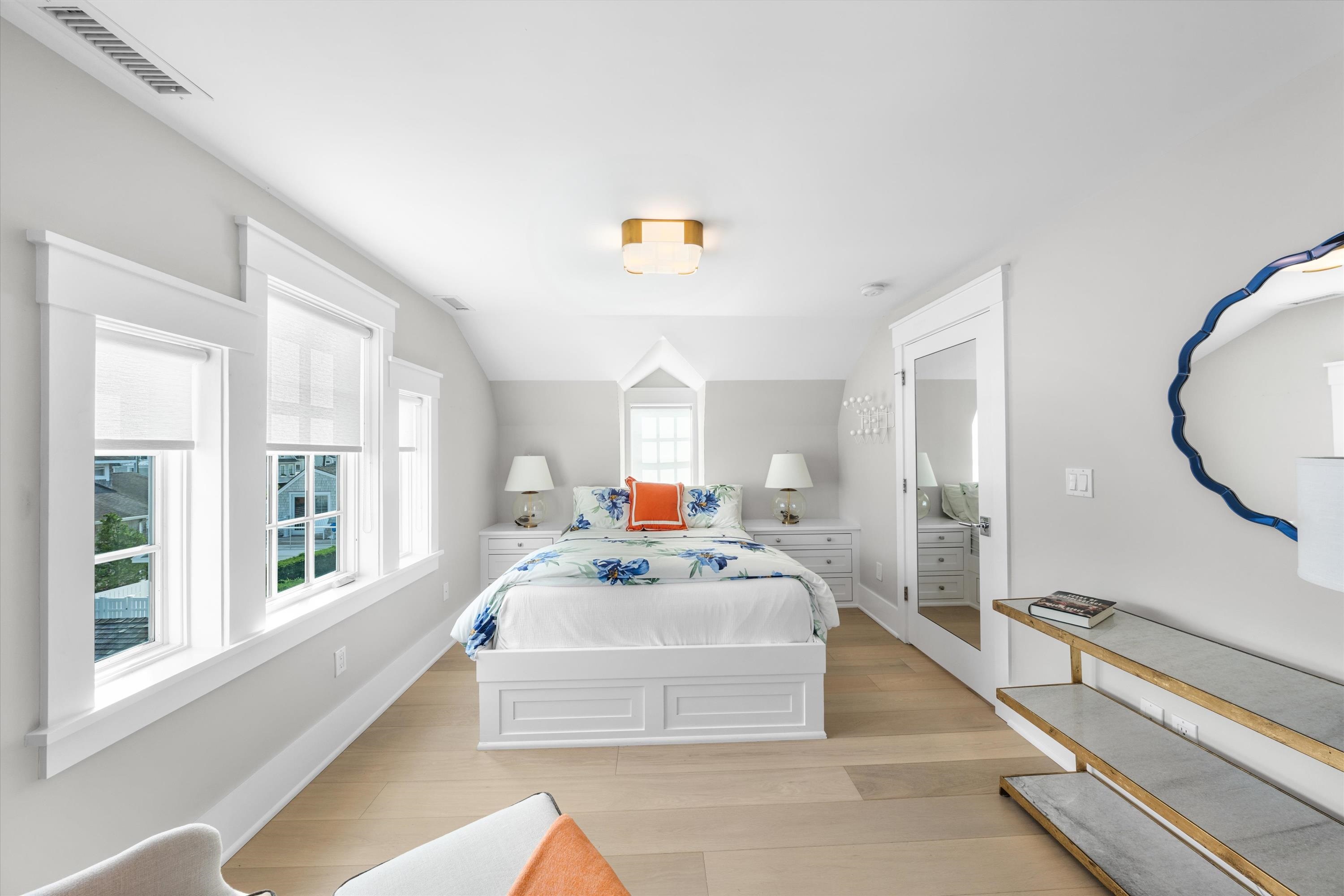 74 38th Street - Picture 32