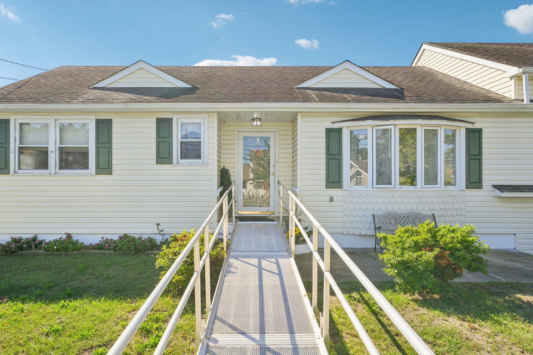 101 Rio Grande Avenue