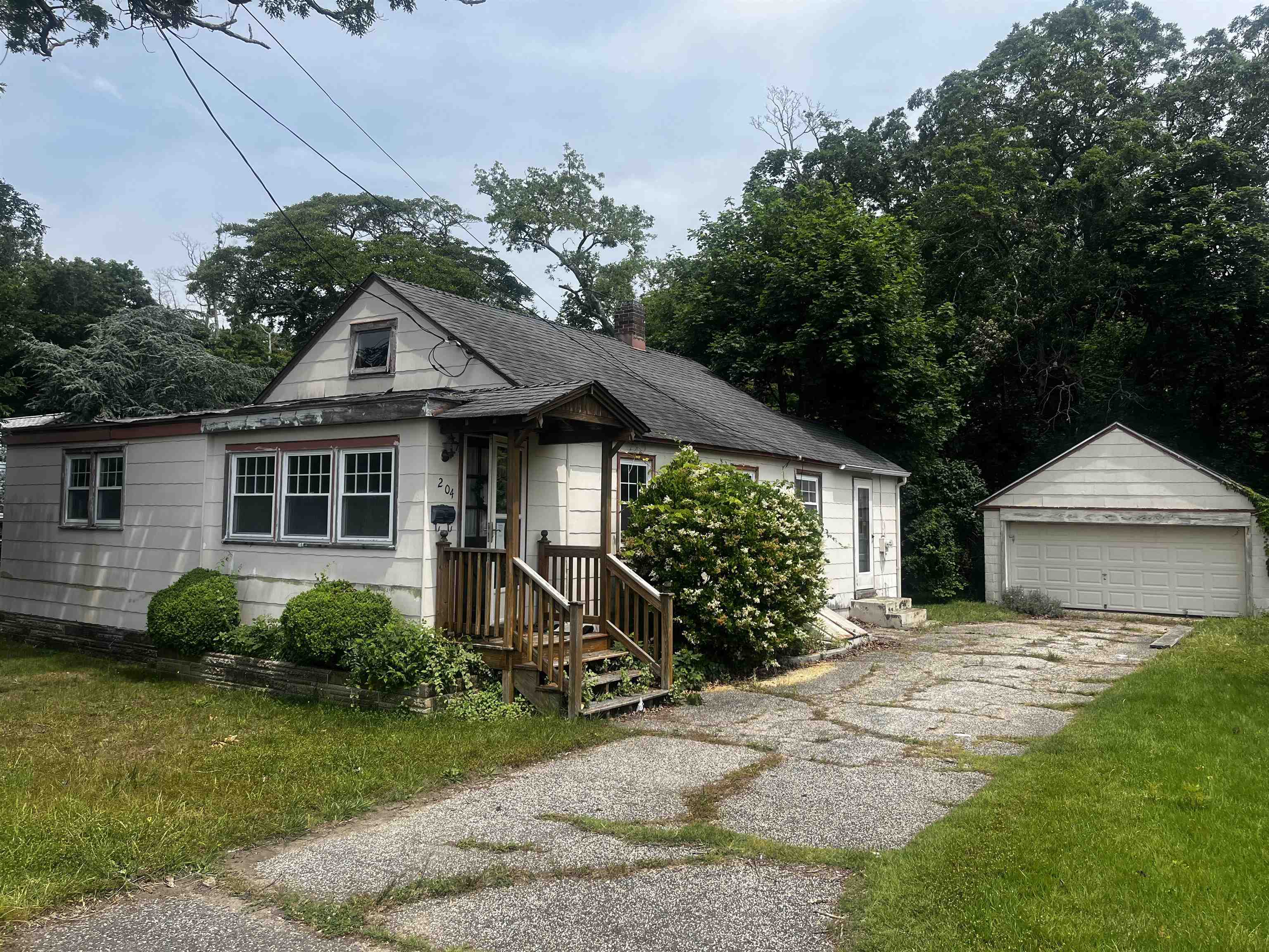 204 School House Lane, Cape May Court House
