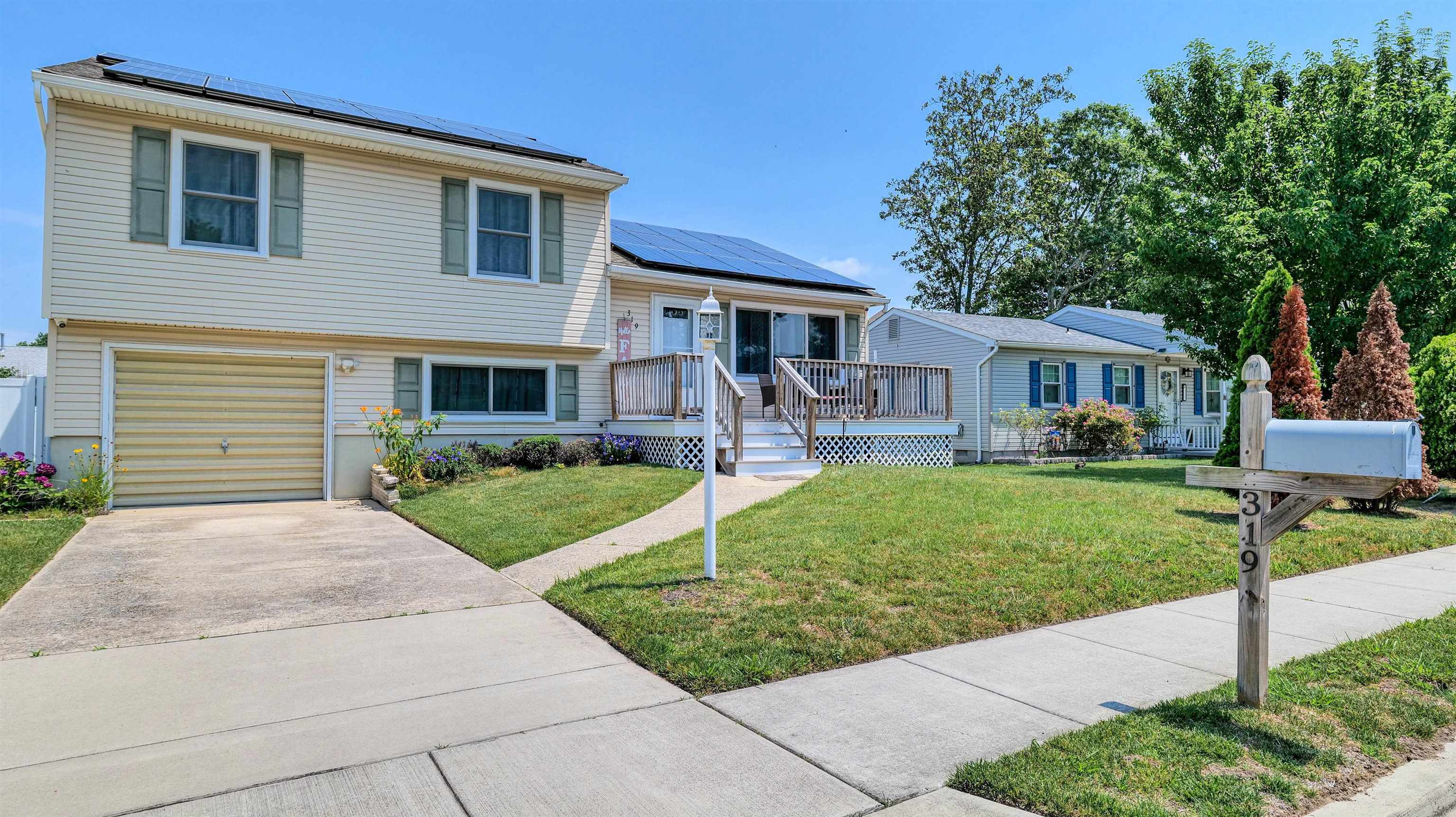 319 Roseann Avenue - North Cape May