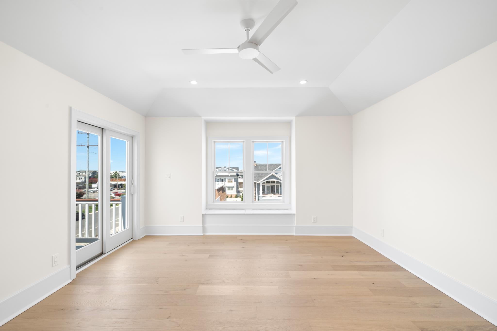 188 34th Street - Picture 32