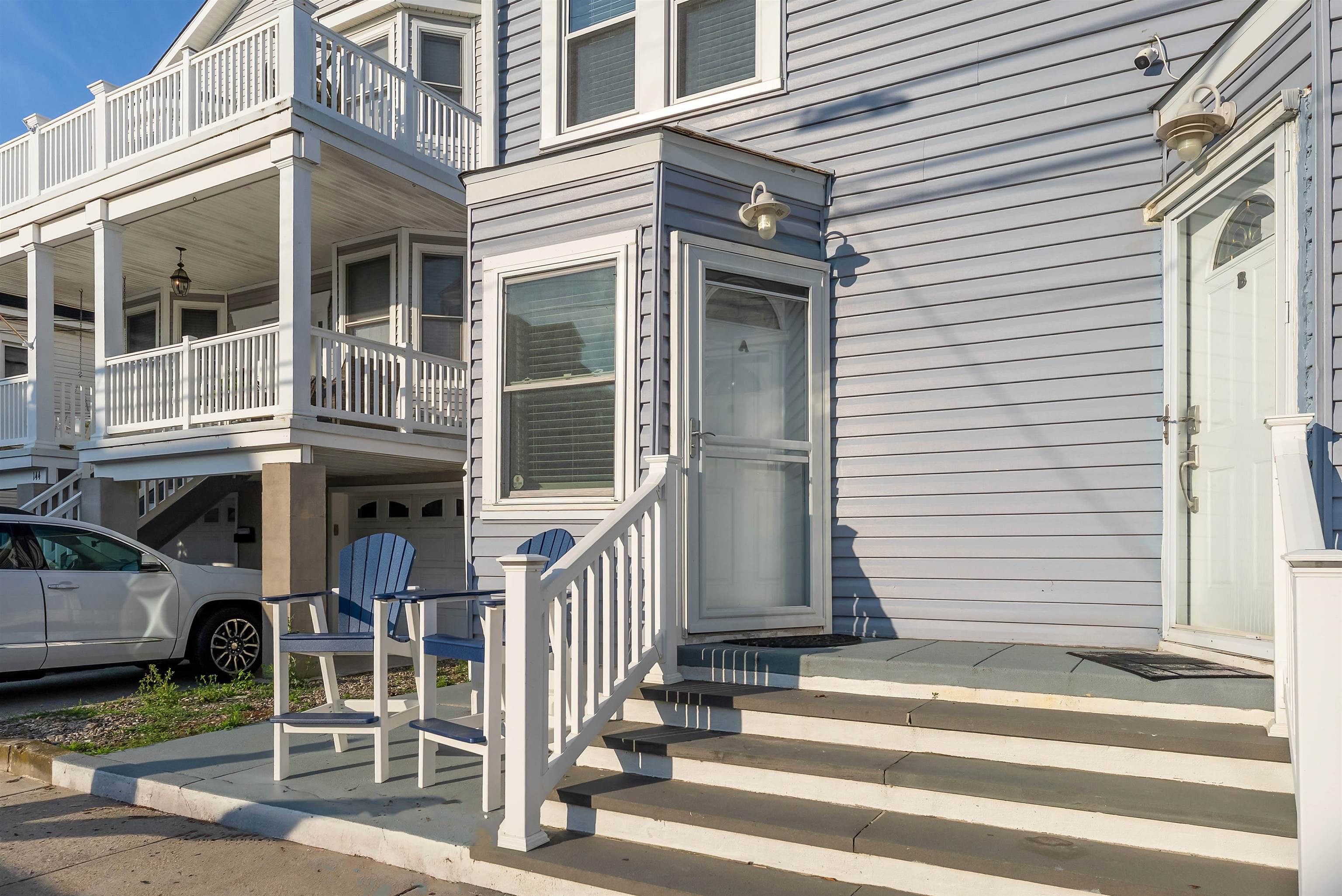 140 E Burk Avenue