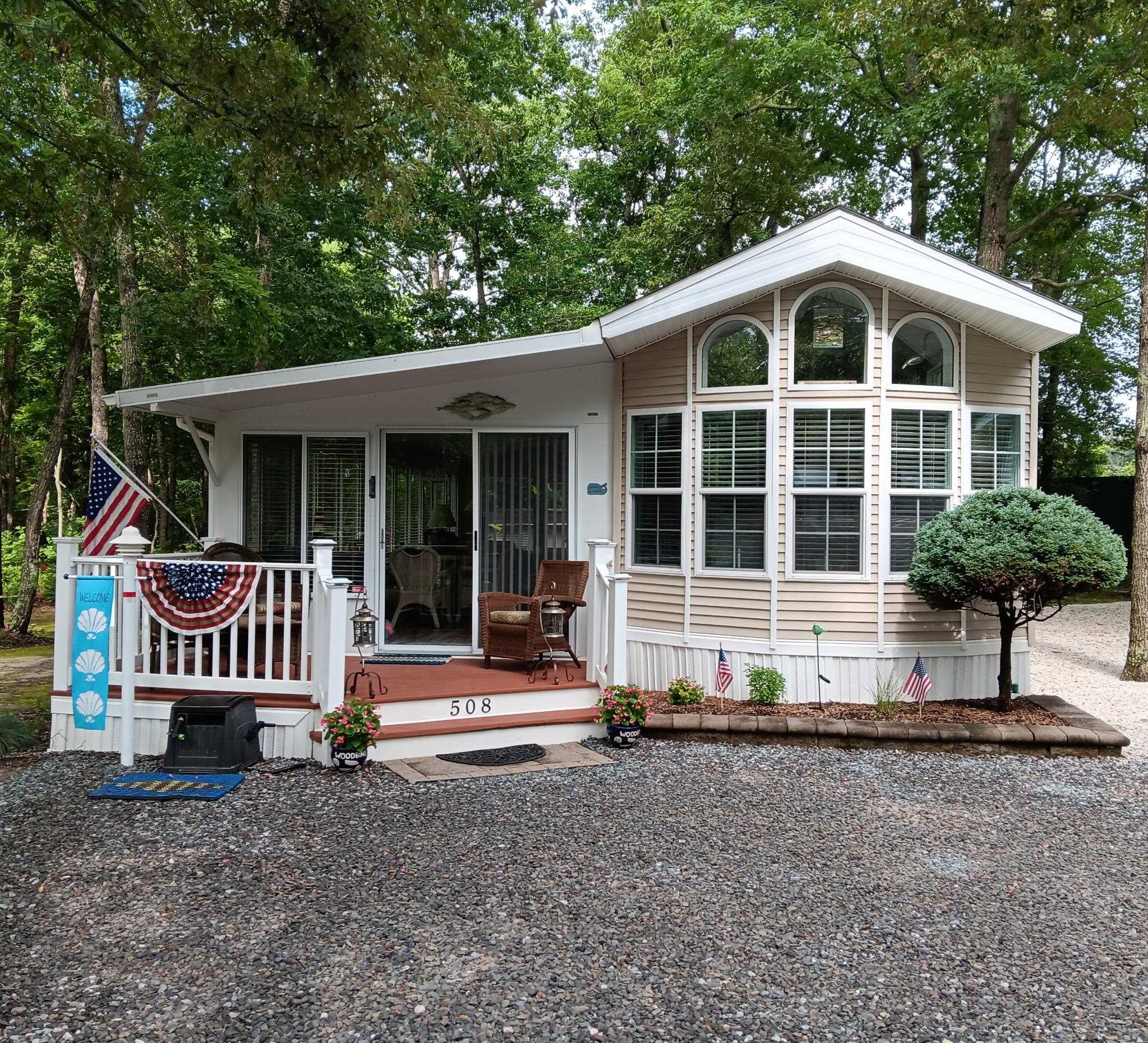 165 Fremont Avenue - Woodbine